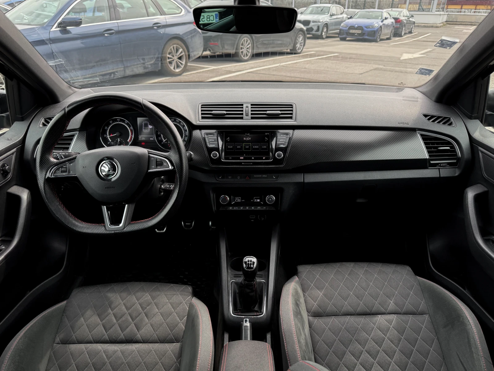 Skoda Fabia 1.0MPI * Monte Carlo * Facelift * , снимка 13 - Автомобили и джипове - 54096197