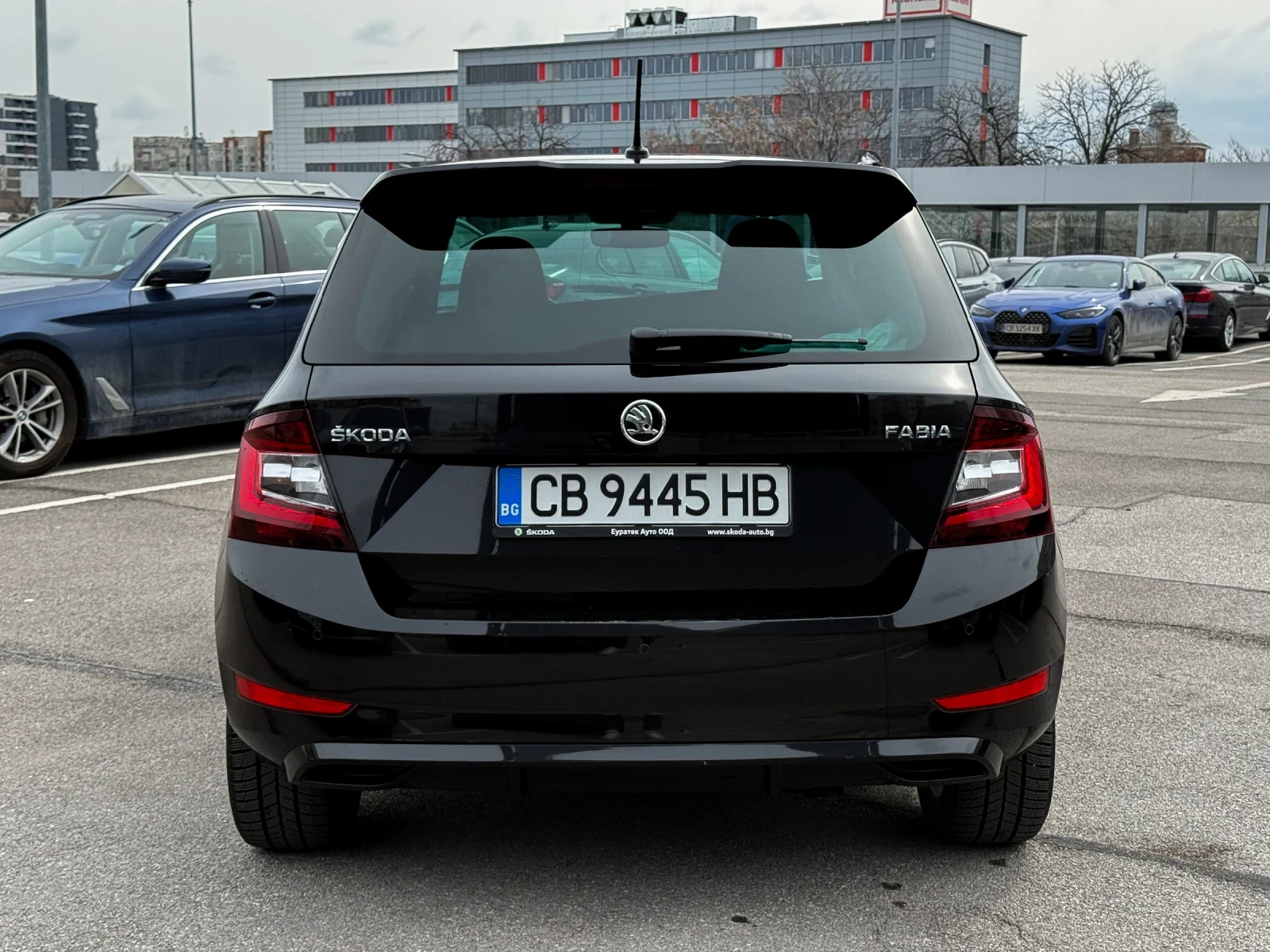 Skoda Fabia 1.0MPI * Monte Carlo * Facelift * , снимка 6 - Автомобили и джипове - 54096197