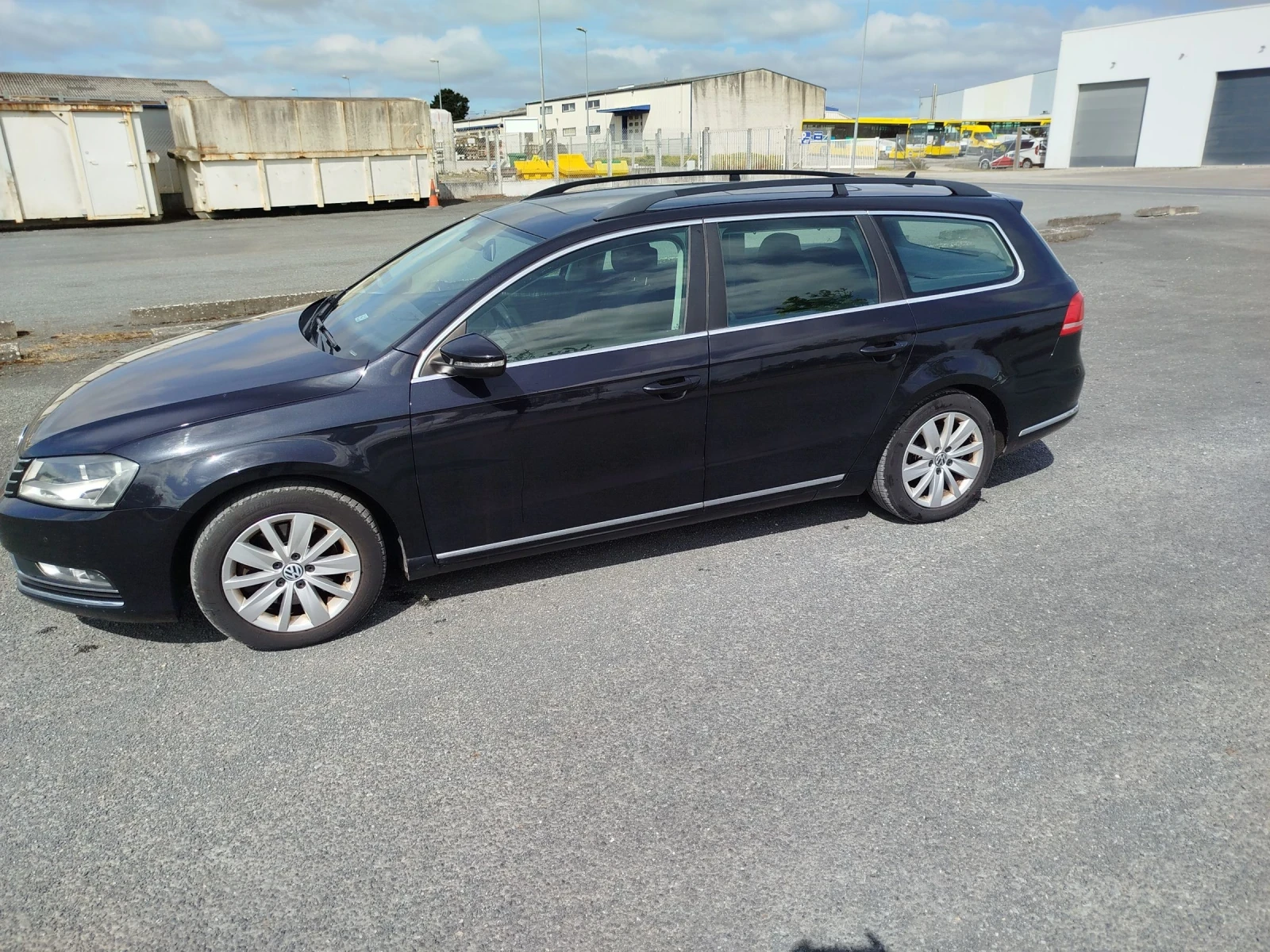 VW Passat 2.0 TDI, снимка 2 - Автомобили и джипове - 54317404