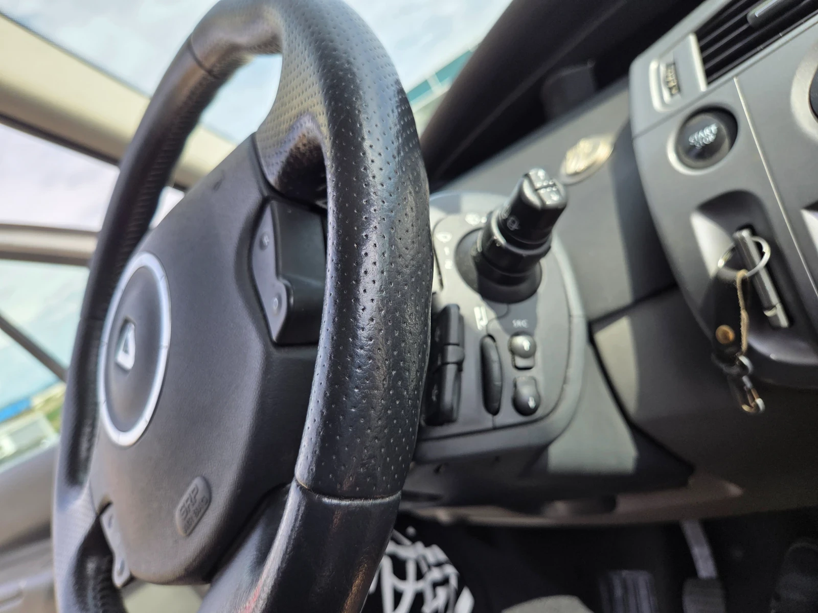 Renault Scenic 1.5.Dizel, снимка 14 - Автомобили и джипове - 54606178