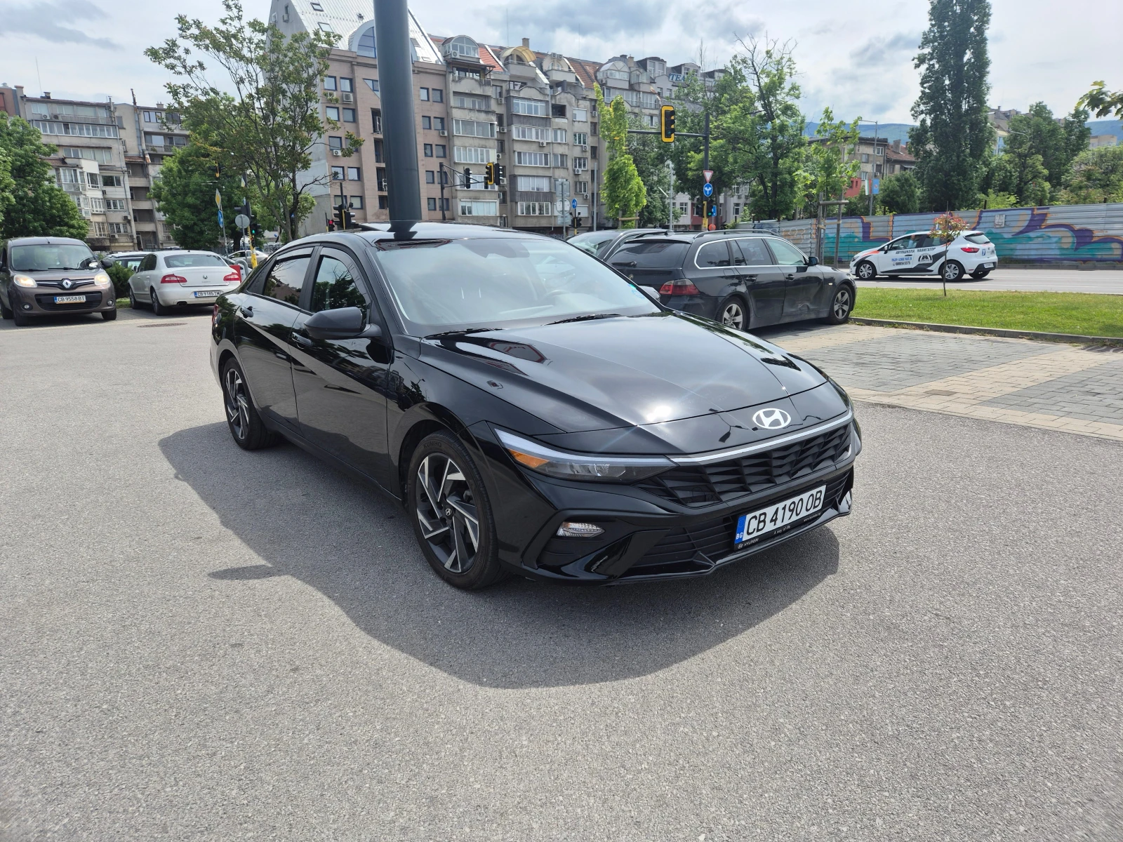 Hyundai Elantra CN7 FACELIFT, снимка 3 - Автомобили и джипове - 54654659