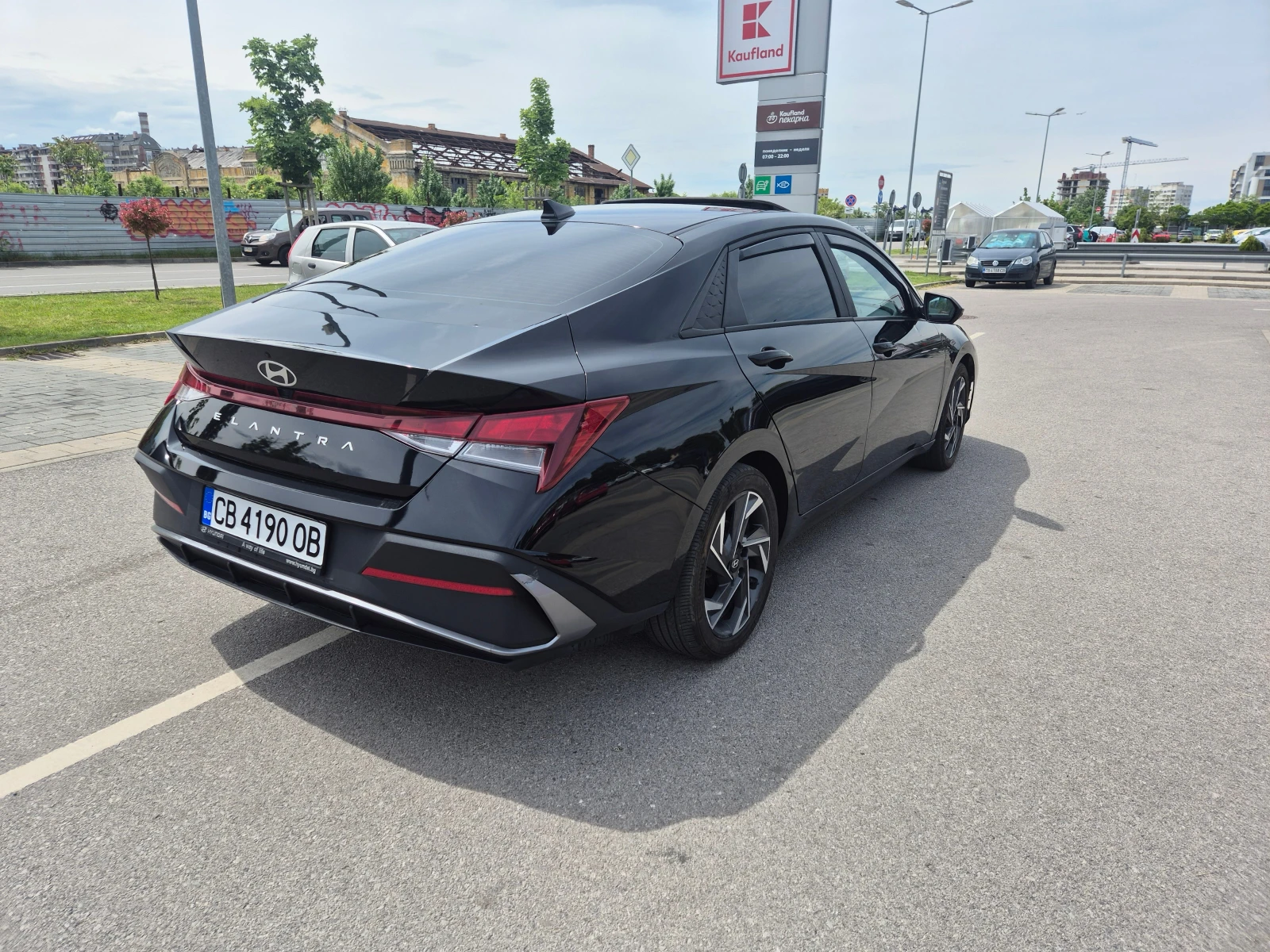 Hyundai Elantra CN7 FACELIFT, снимка 7 - Автомобили и джипове - 54654659