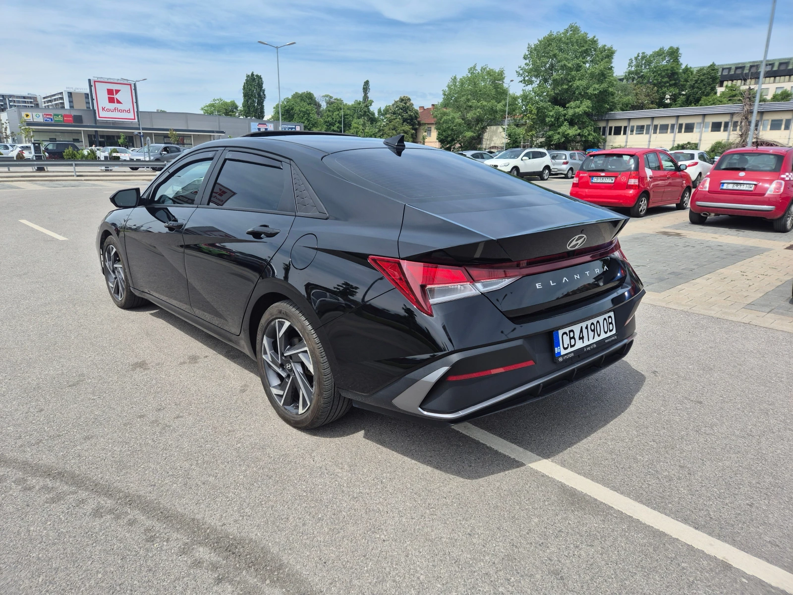 Hyundai Elantra CN7 FACELIFT, снимка 8 - Автомобили и джипове - 54654659