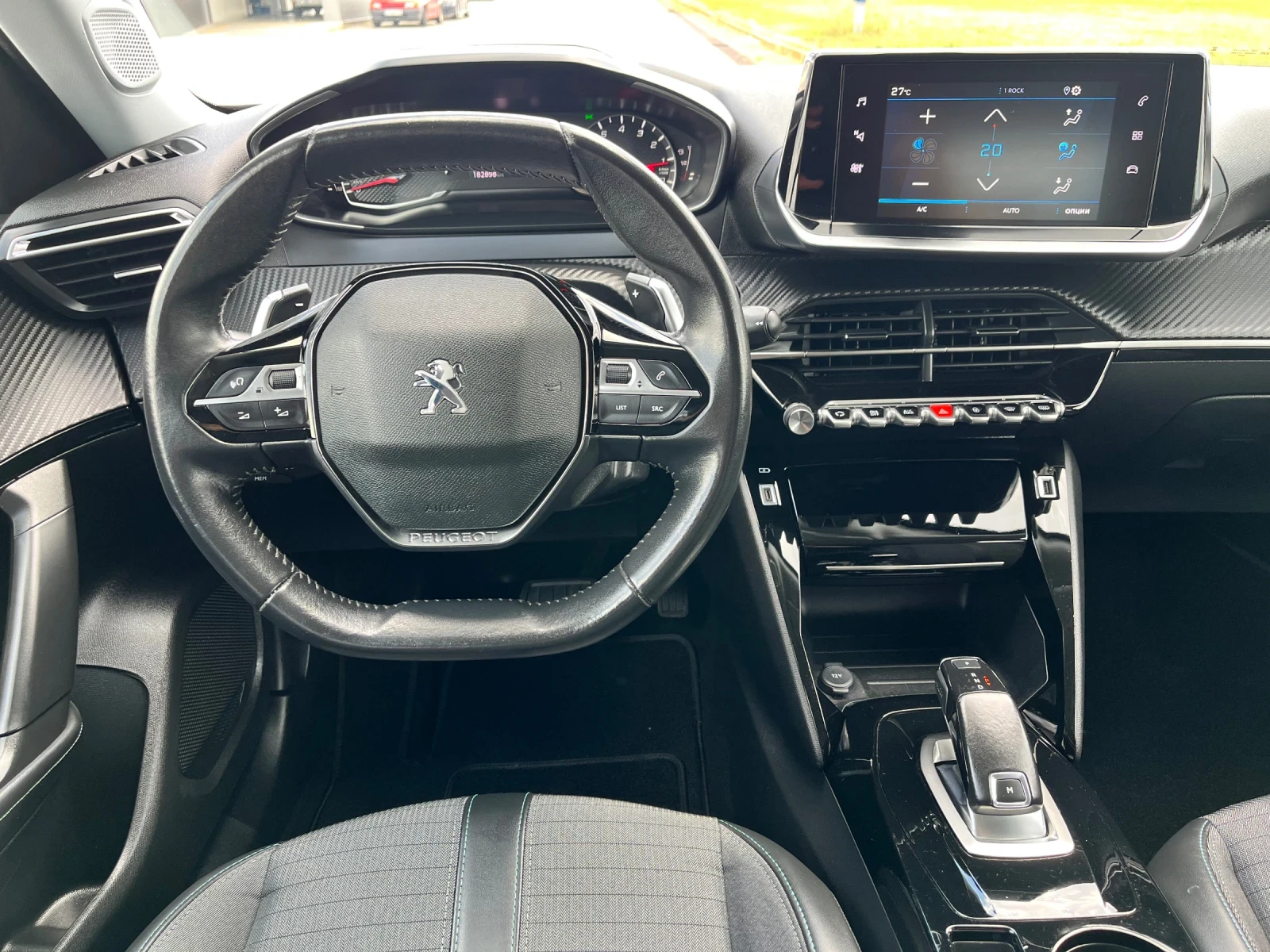 Peugeot 2008 1.5 HDI ALLURE СМЕНЕНА ВЕРИГА В PEUGEOT!!!, снимка 10 - Автомобили и джипове - 54833710