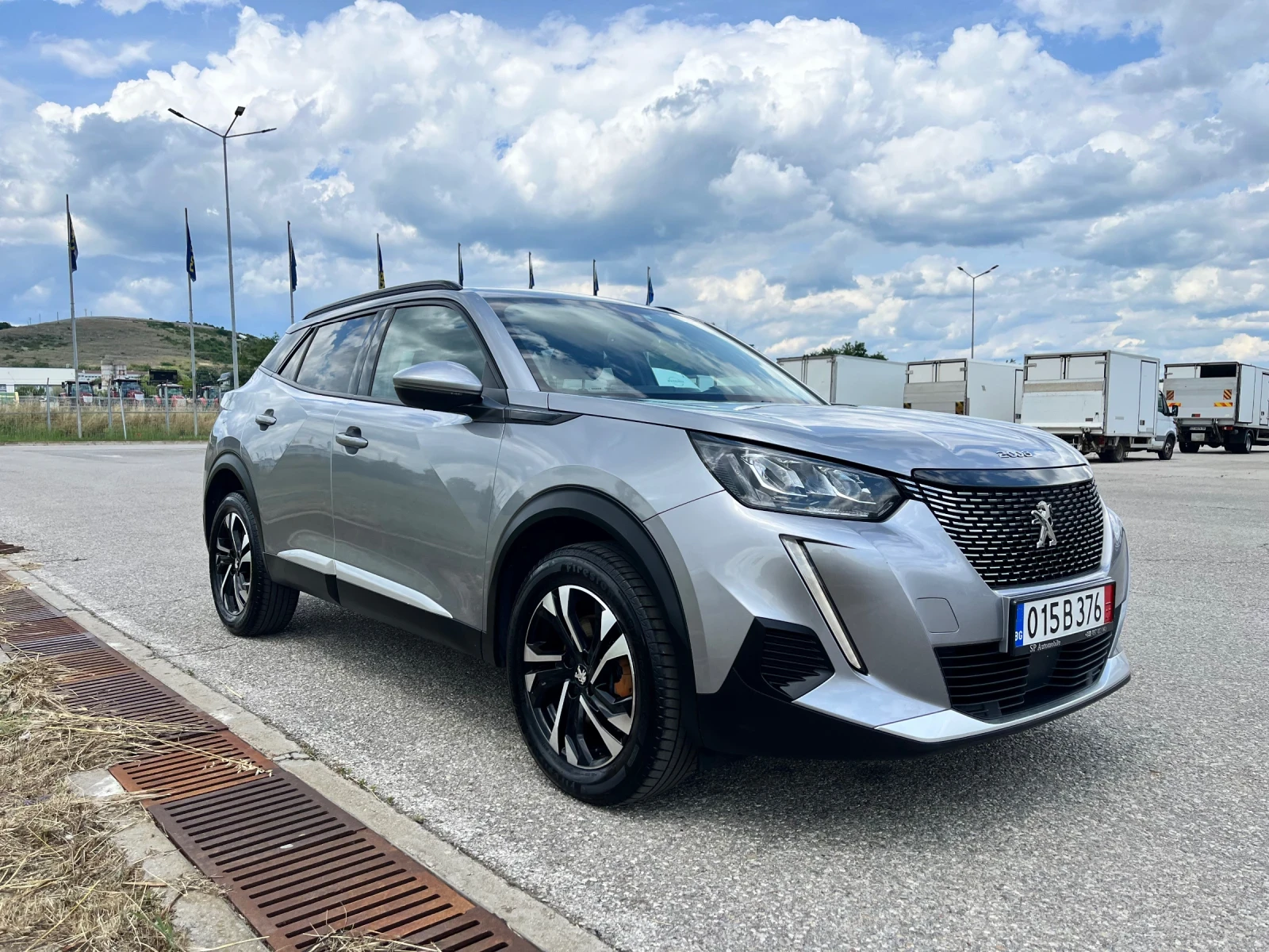 Peugeot 2008 1.5 HDI ALLURE СМЕНЕНА ВЕРИГА В PEUGEOT!!!, снимка 3 - Автомобили и джипове - 54833710