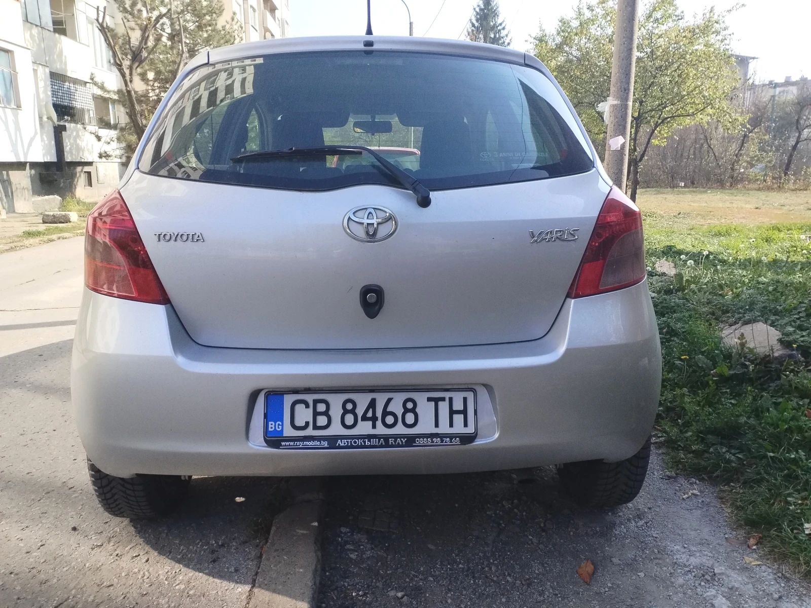 Toyota Yaris, снимка 4 - Автомобили и джипове - 54853360