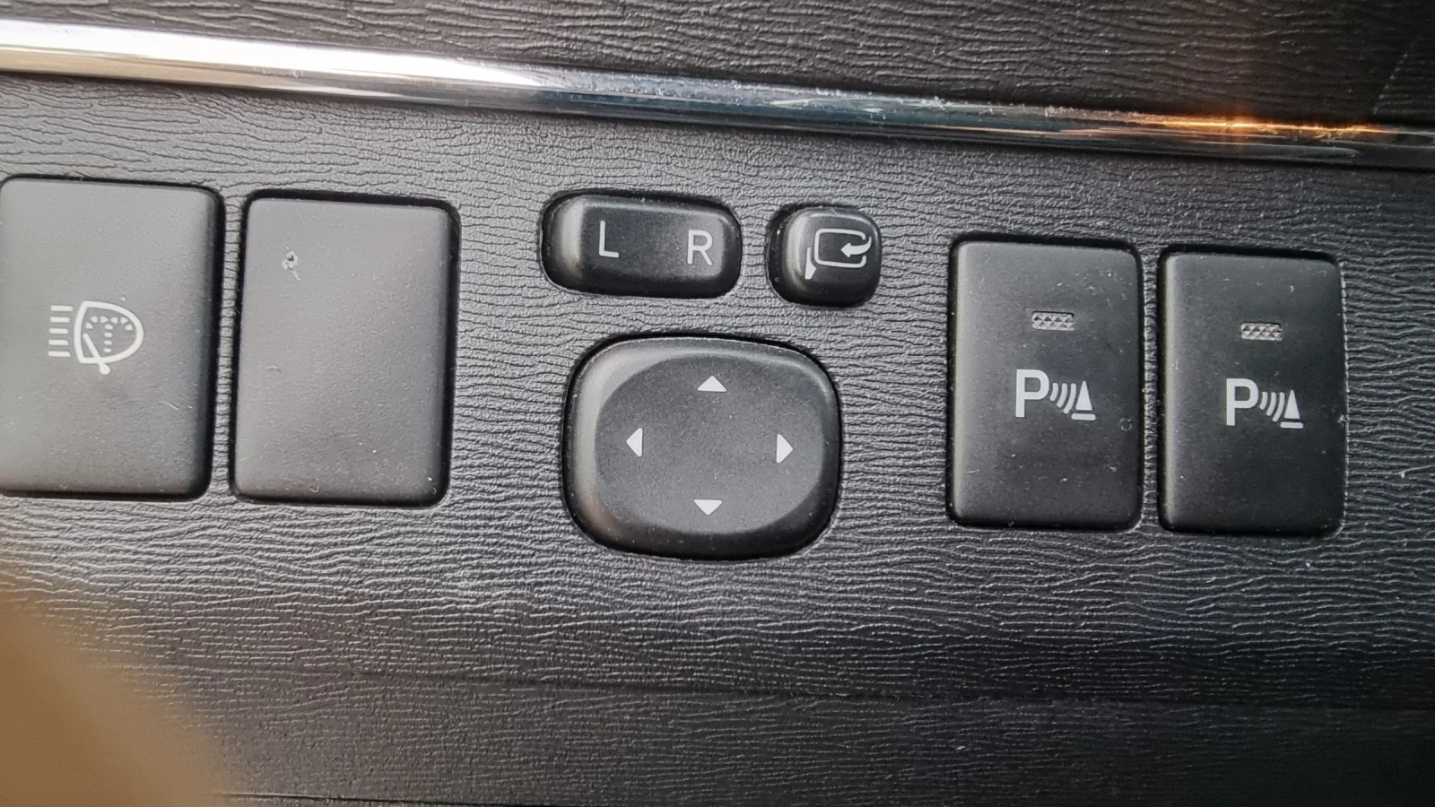 Toyota Avensis 2, 0VVTI, снимка 16 - Автомобили и джипове - 54937466