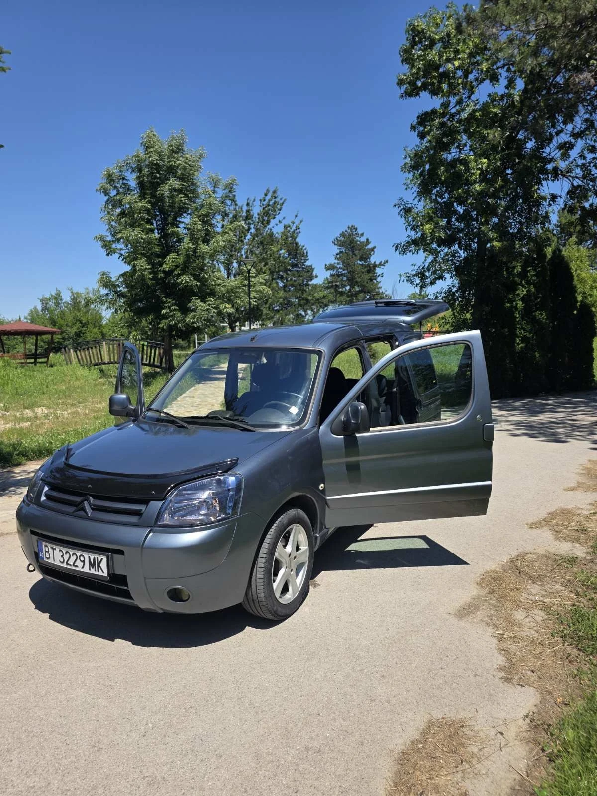 Citroen Berlingo, снимка 12 - Автомобили и джипове - 54961999