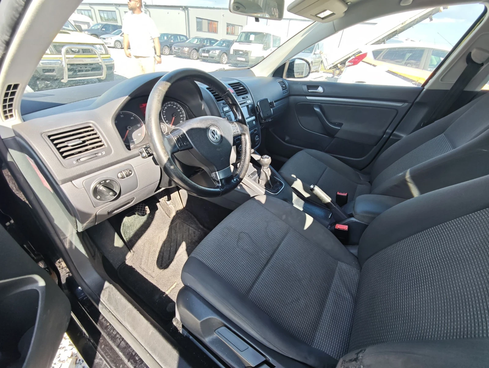 VW Golf Golf 5 , снимка 9 - Автомобили и джипове - 54985203