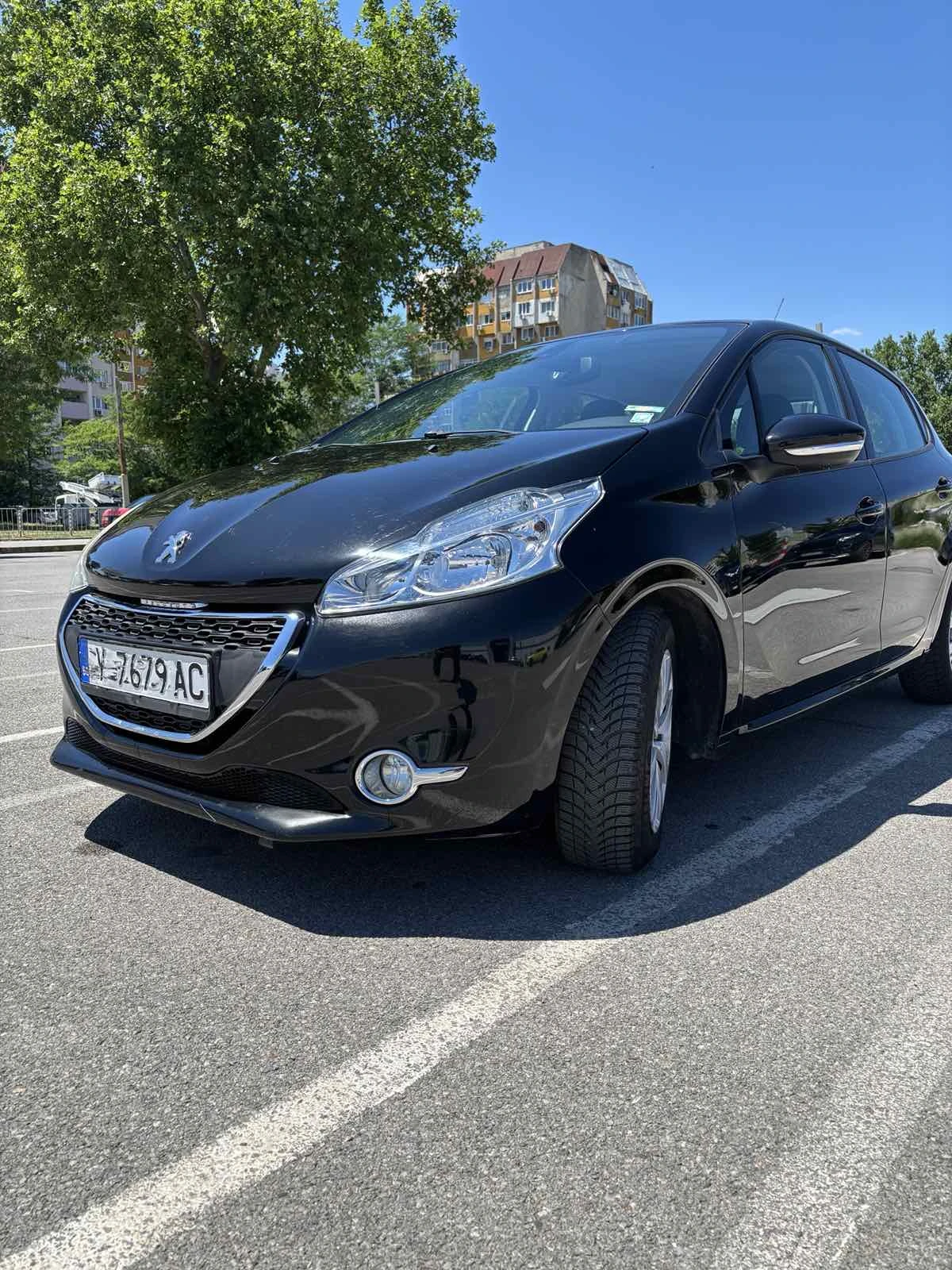 Peugeot 208