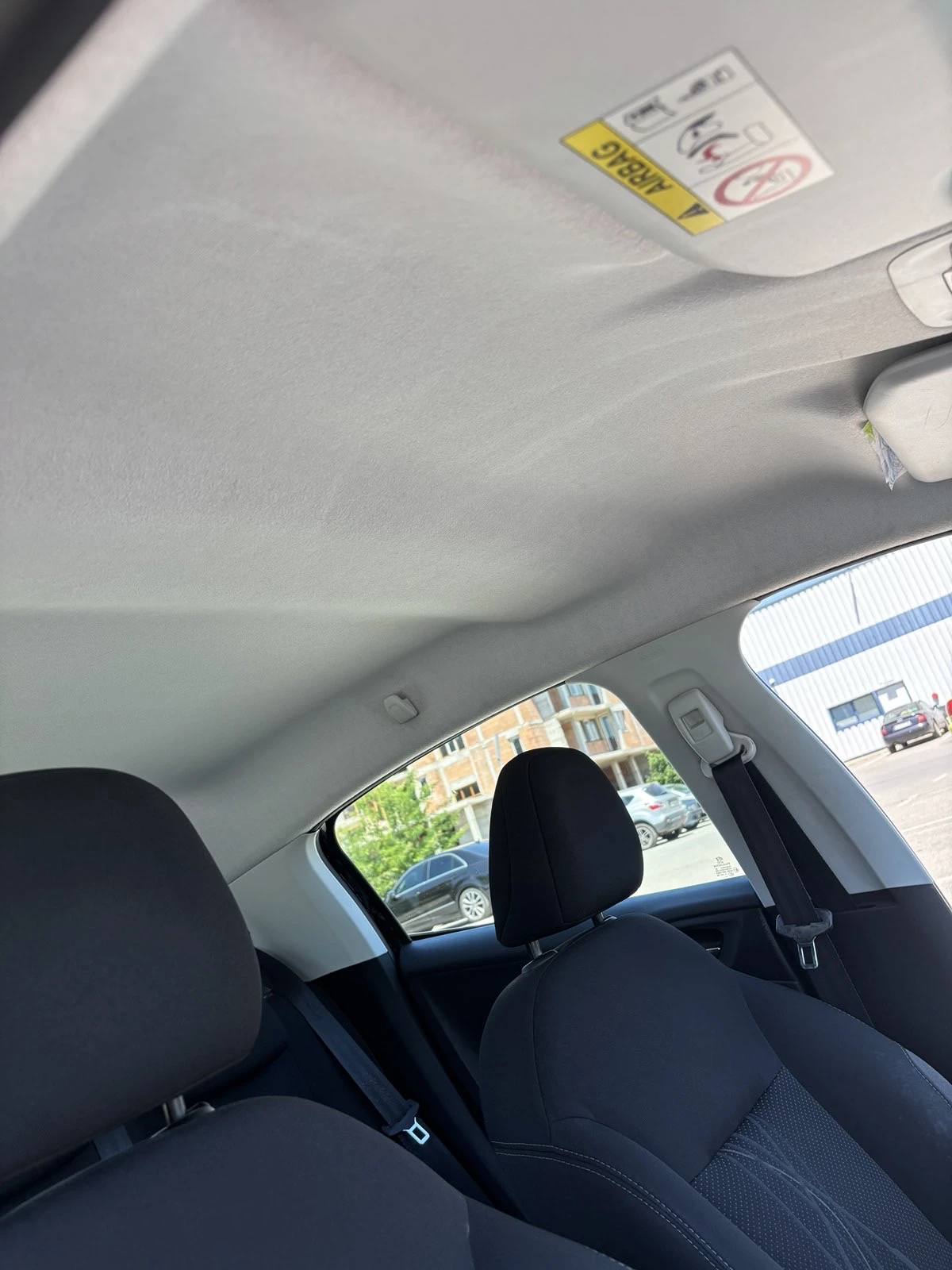 Peugeot 208, снимка 13 - Автомобили и джипове - 55006557