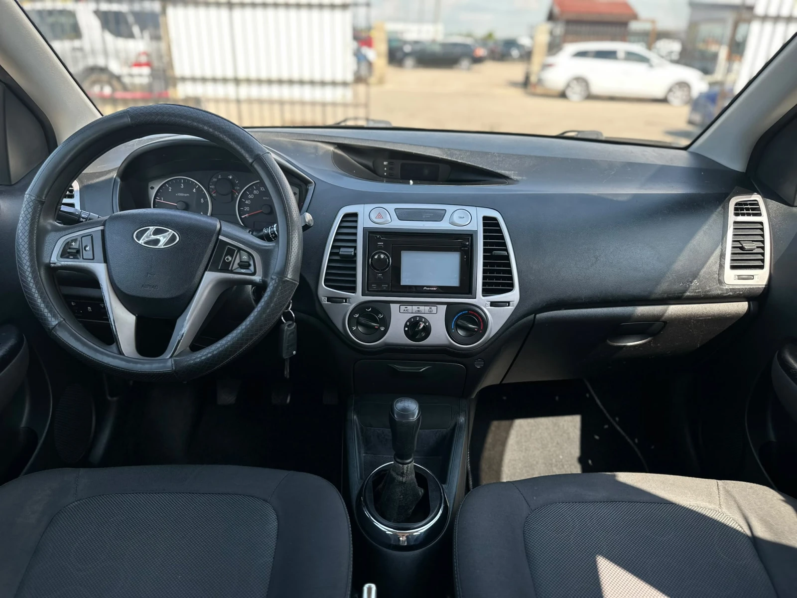 Hyundai I20 / 1.4D / EURO 5 / SOUND EDITION /, снимка 12 - Автомобили и джипове - 55061844