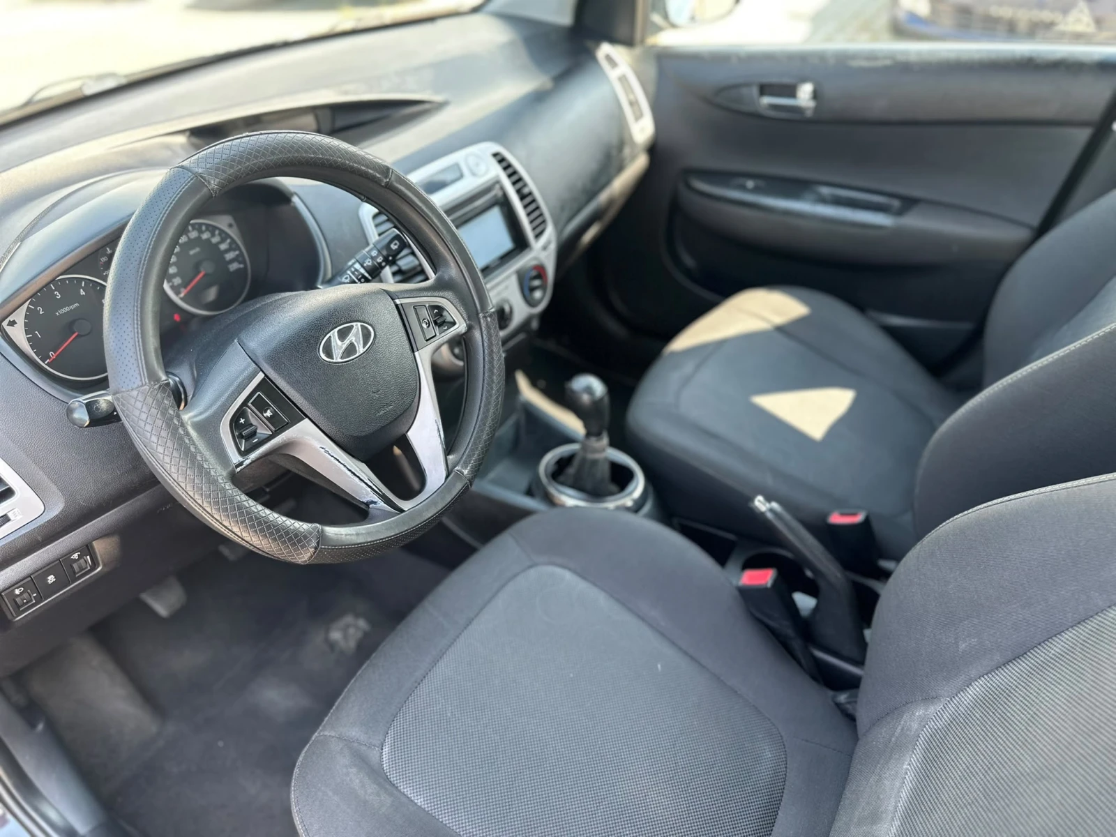 Hyundai I20 / 1.4D / EURO 5 / SOUND EDITION /, снимка 8 - Автомобили и джипове - 55061844