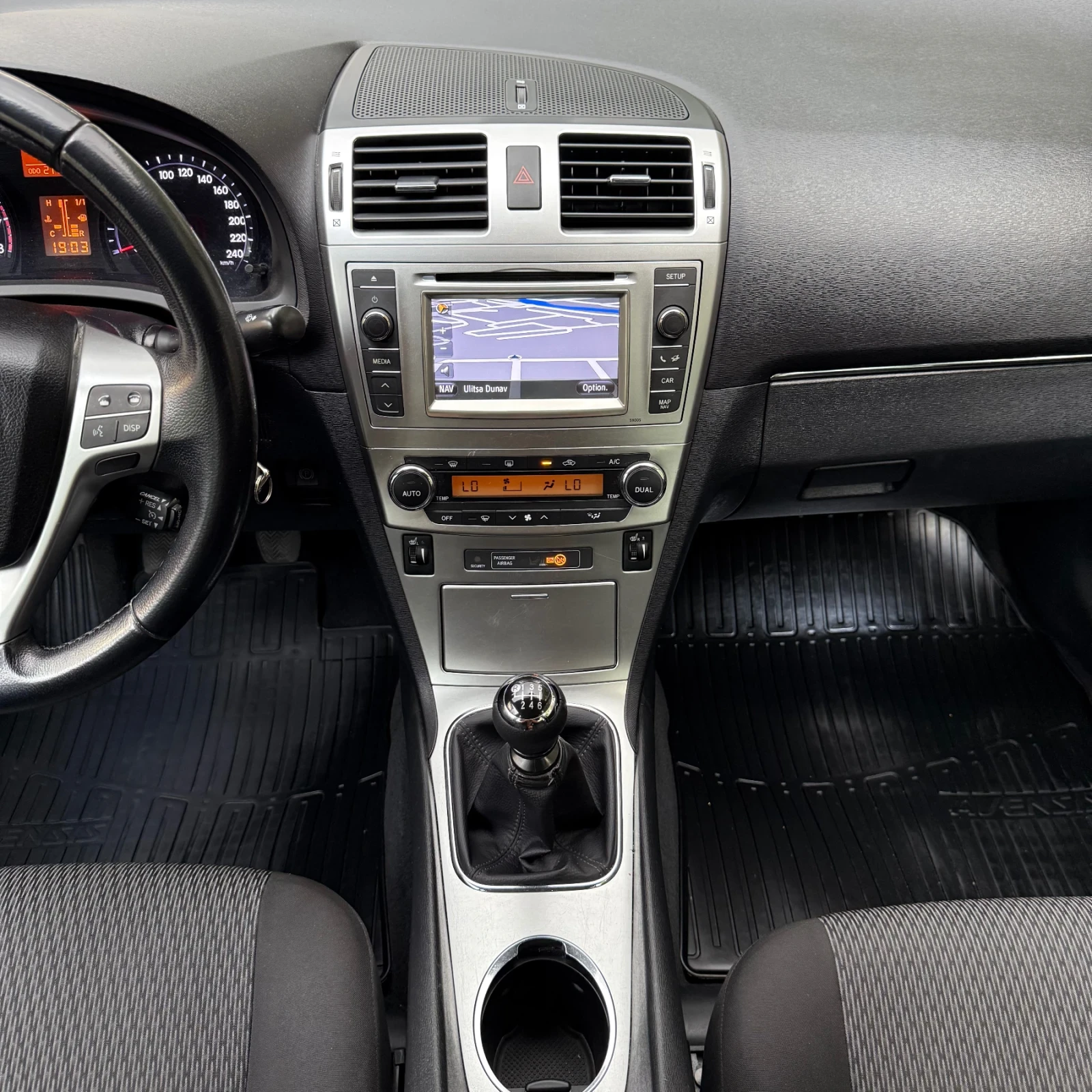 Toyota Avensis 1.8 VVT-i valvematic Facelift 147 ��. | Mobile.bg � ����������� 13