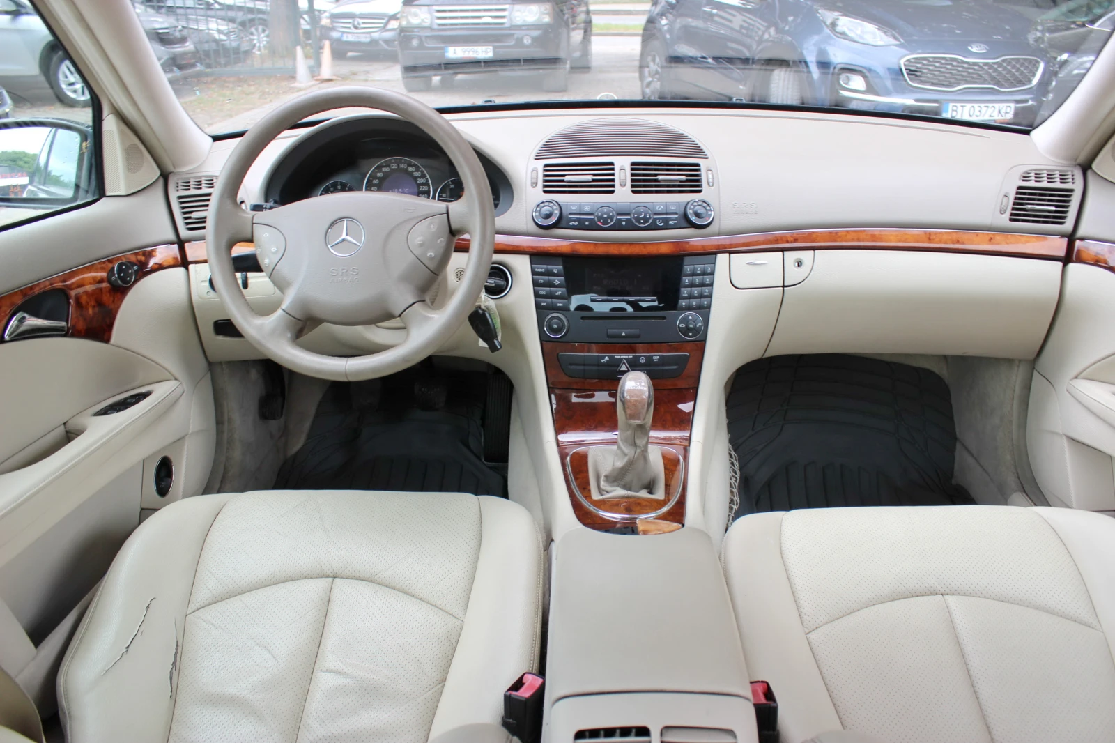 Mercedes-Benz E 200 CDI  НОВ ВНОС   , снимка 12 - Автомобили и джипове - 55414036