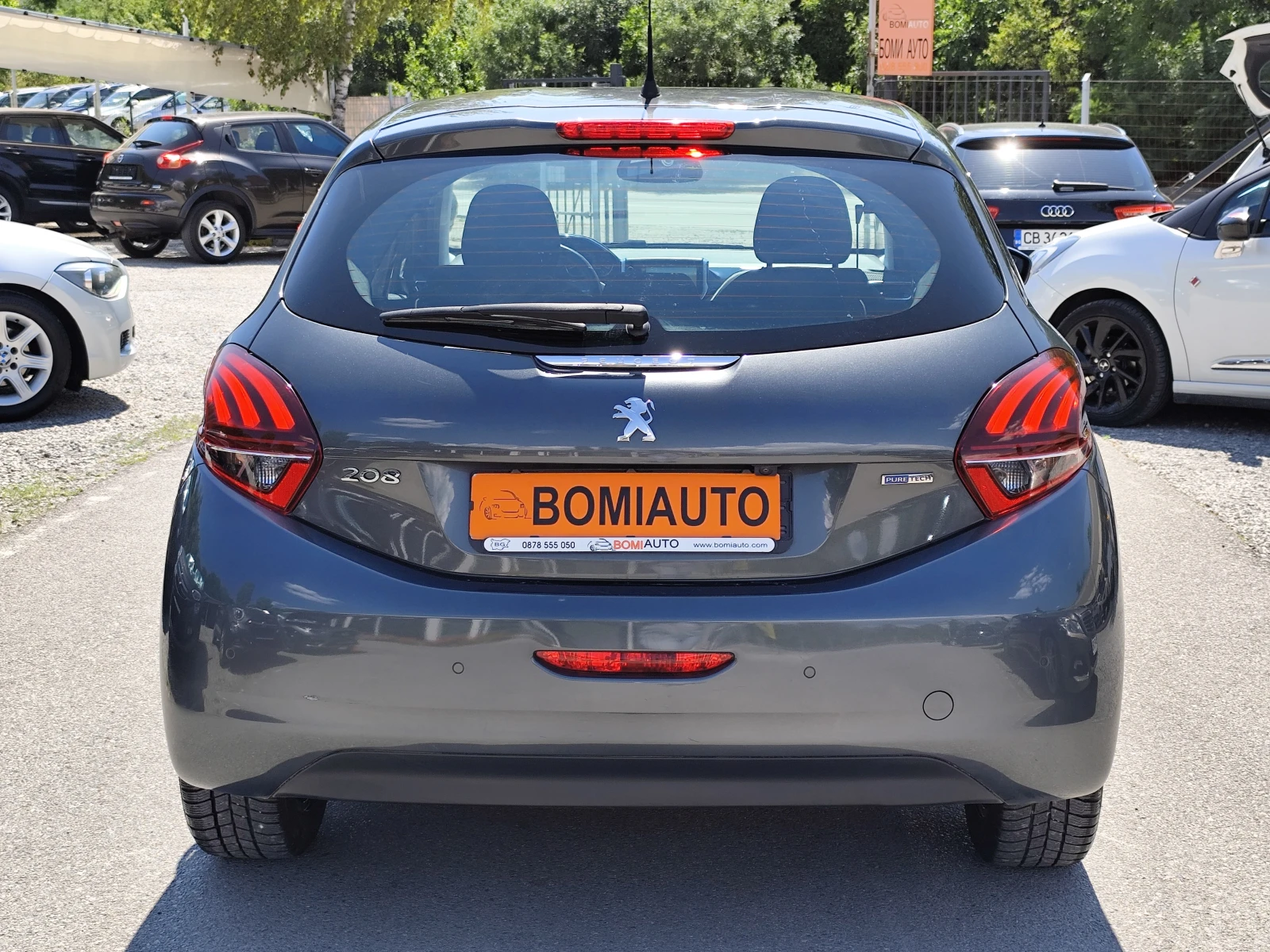 Peugeot 208 1.2i* LED* NAVI* CAMERA* FACELIFT* , снимка 5 - Автомобили и джипове - 55477630