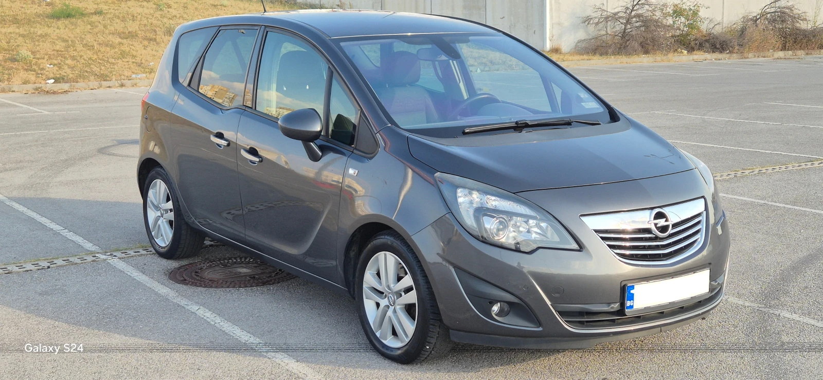 Opel Meriva 1.4 Turbo, снимка 3 - Автомобили и джипове - 55772519