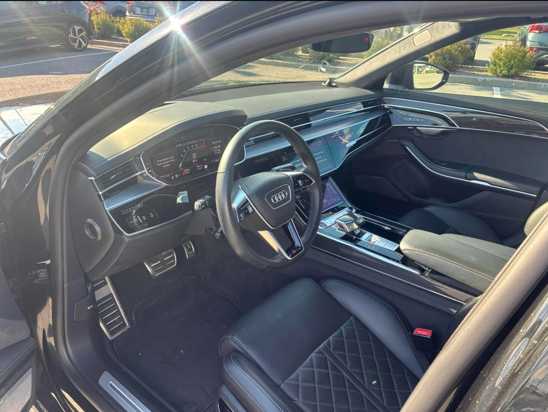 Audi S8 B&O-ADVANCED* MATRIX* МАСАЖ/ОБДУХ+ REAR* HUD* 360, снимка 9 - Автомобили и джипове - 55967074