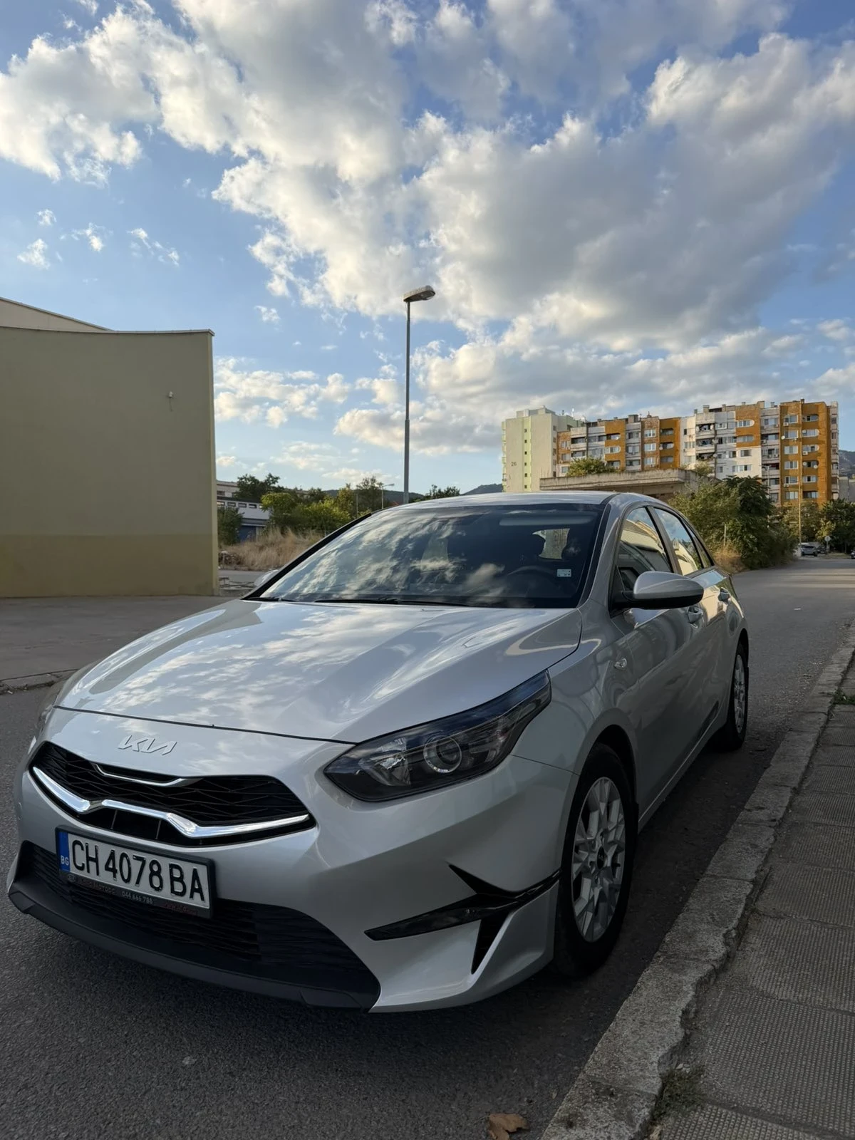 Kia Ceed, снимка 2 - Автомобили и джипове - 56211165