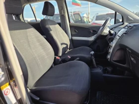 Toyota Yaris 1.0i 70ps LIZING, снимка 9