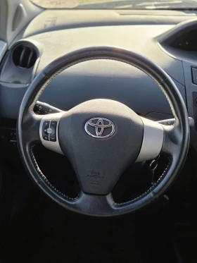 Toyota Yaris 1.0i 70ps LIZING | Auto.bg — изображение 12