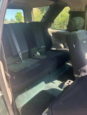 Land Rover Freelander 2.0TD - 1100 € / 2151.41 лв. - 65417545 6