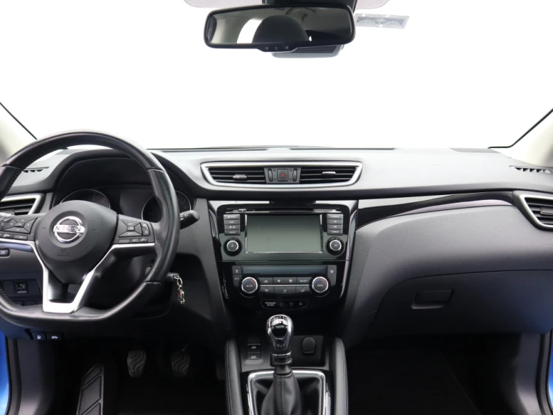 Nissan Qashqai 1.3i, снимка 11 - Автомобили и джипове - 47452183