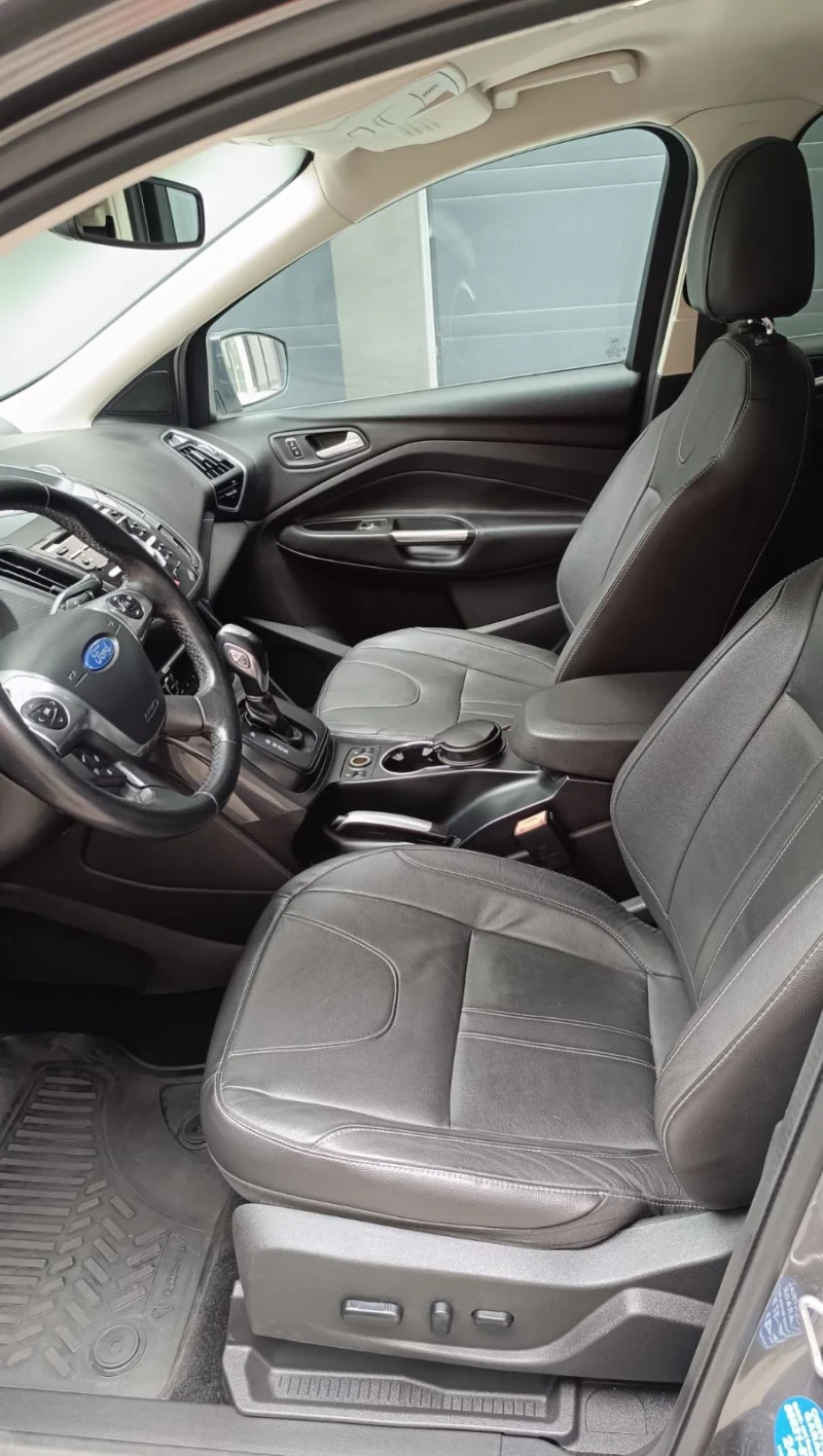 Ford Kuga, снимка 10 - Автомобили и джипове - 49166772