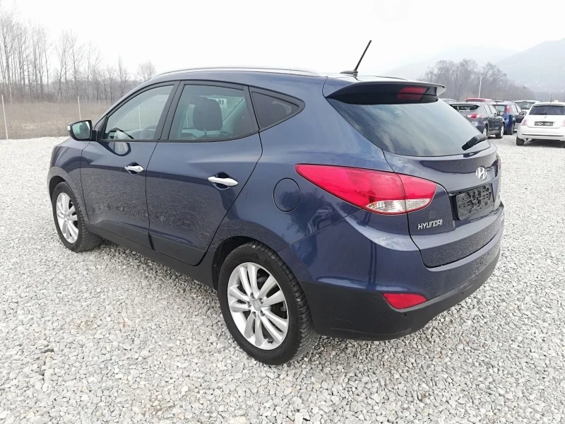 Hyundai IX35 2.0CRDI KLI 4x4 184 ks, снимка 4 - Автомобили и джипове - 49300416