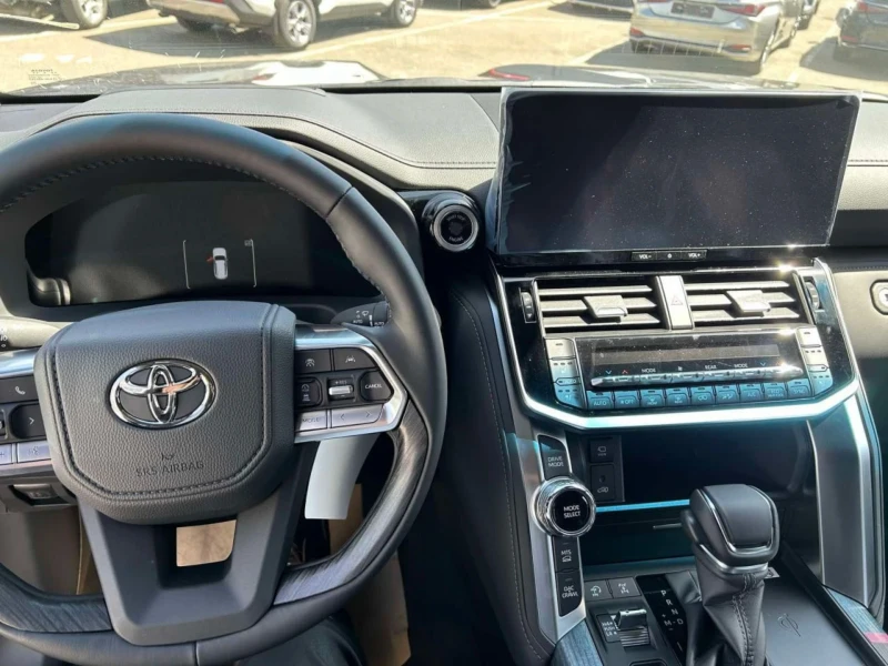 Toyota Land cruiser Land Cruiser 300 Фабрично нова, снимка 6 - Автомобили и джипове - 53045732