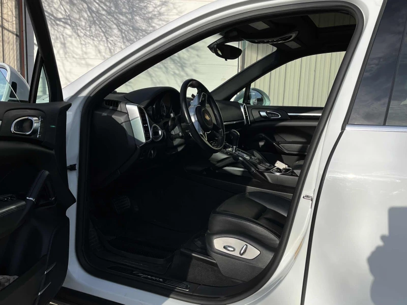 Porsche Cayenne AWD 3.6L , снимка 10 - Автомобили и джипове - 52992125