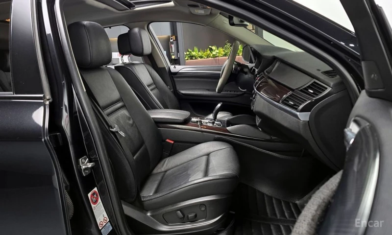 BMW X6, снимка 10 - Автомобили и джипове - 52944415
