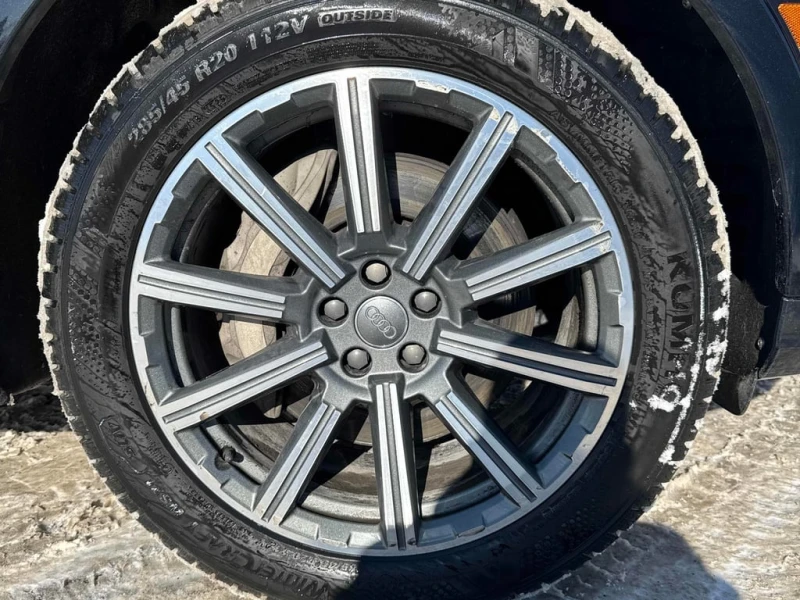 Audi Q7 Technik  CARFAX, снимка 7 - Автомобили и джипове - 53337592