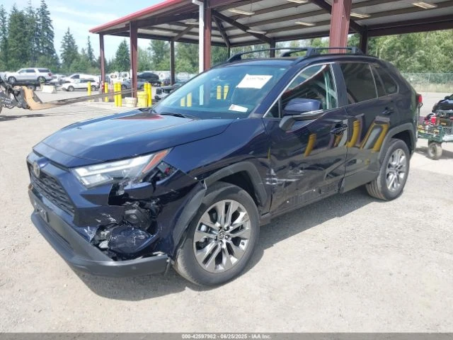 Toyota Rav4 XLE PREMIUM - изображение 2