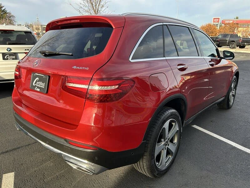 Mercedes-Benz GLC 300 4MATIC CAM* ПОДГРЕВ* KEYLESS* PANO* , снимка 8 - Автомобили и джипове - 52800813