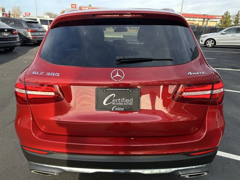 Mercedes-Benz GLC 300 4MATIC CAM* ПОДГРЕВ* KEYLESS* PANO* , снимка 7 - Автомобили и джипове - 52800813