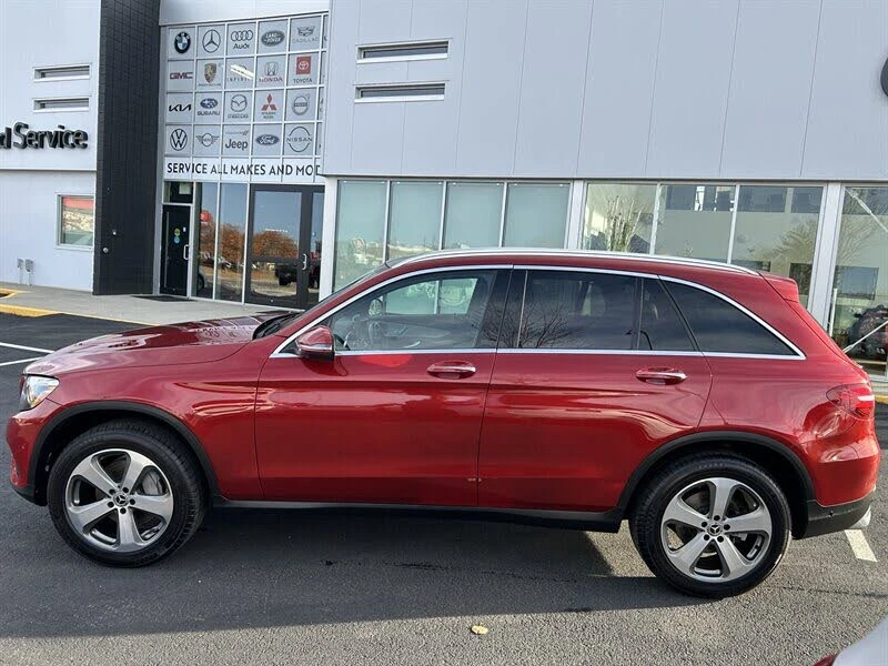Mercedes-Benz GLC 300 4MATIC CAM* ПОДГРЕВ* KEYLESS* PANO* , снимка 5 - Автомобили и джипове - 52800813