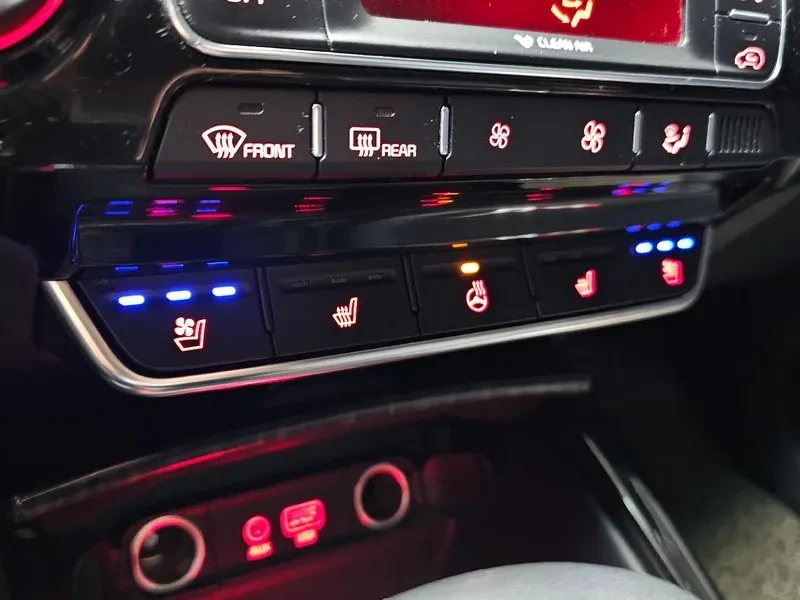 Kia Sorento Diesel 2.2 2Wd Number One Edition | Mobile.bg � ����������� 17