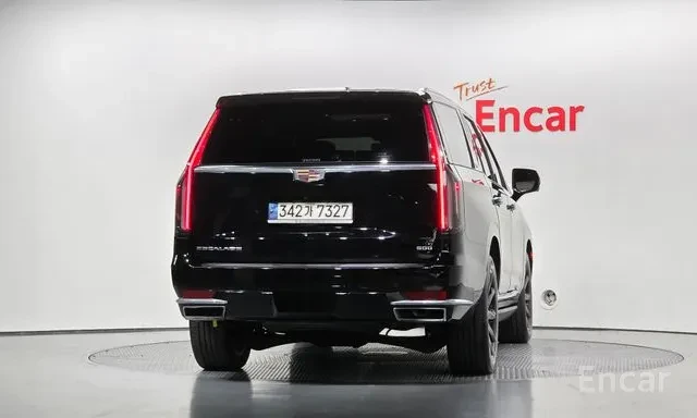 Cadillac Escalade 6.2 Premium Luxury Platinum* 360 камери* HUD* Вент, снимка 4 - Автомобили и джипове - 56687987