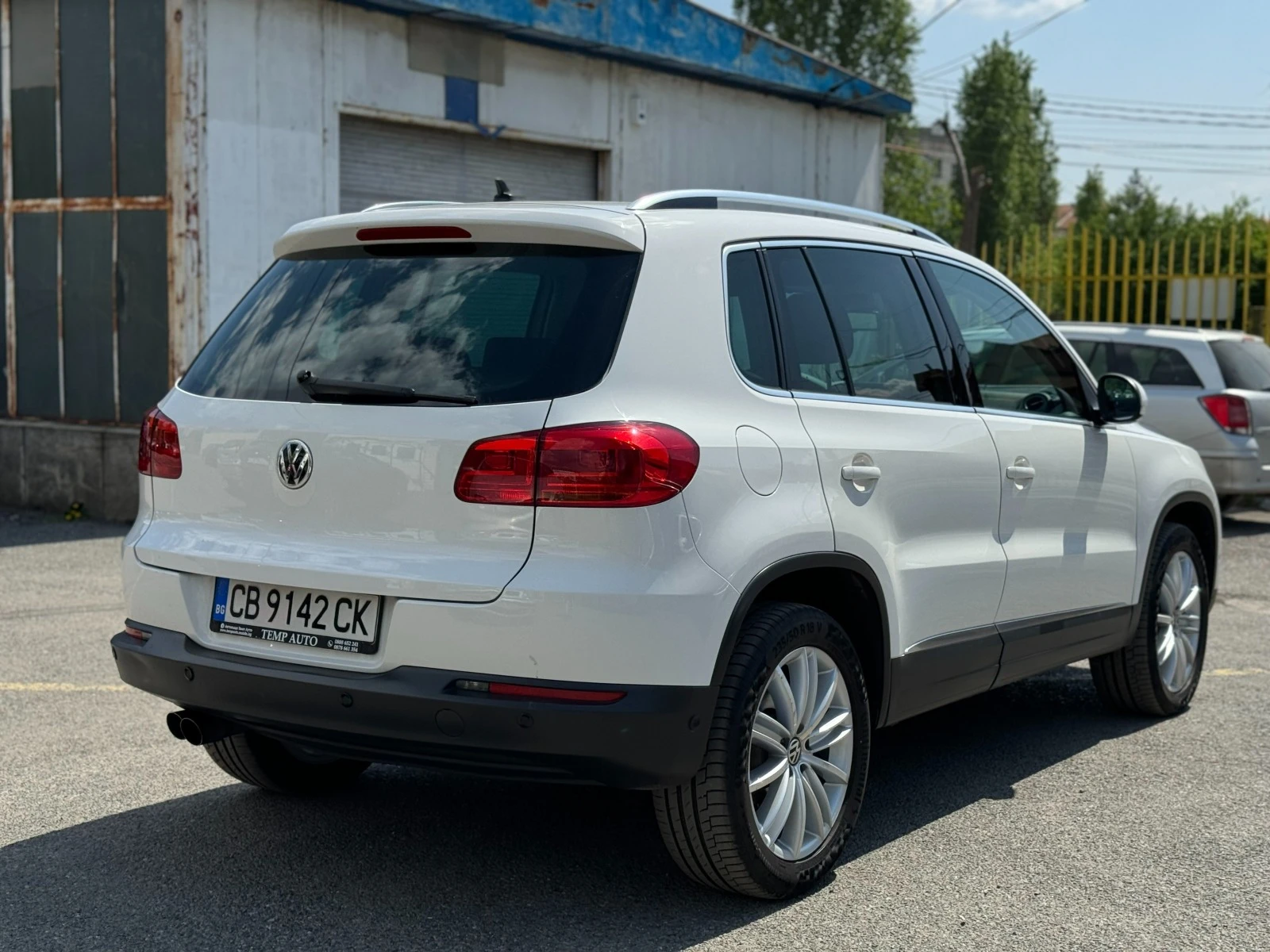 VW Tiguan 2.0TDI - изображение 4