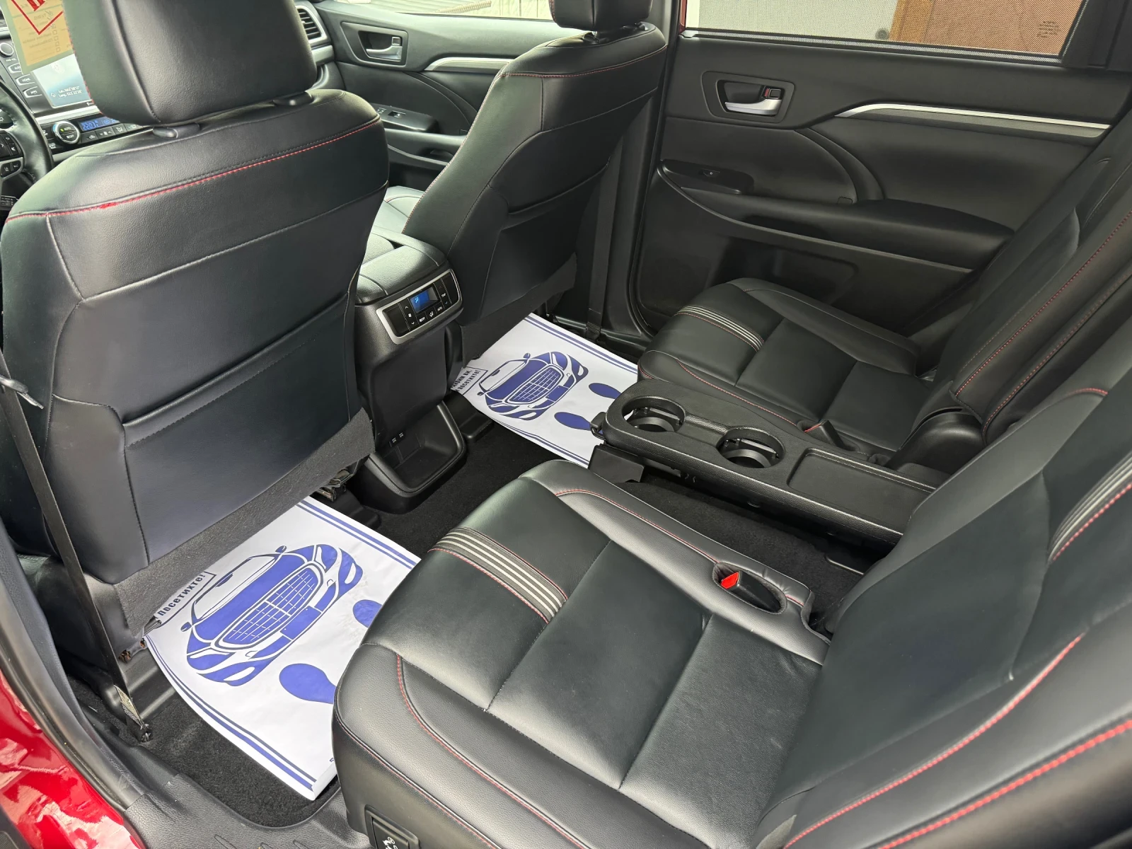 Toyota Highlander 7 МЕСТНА= ПОДГРЯВАНЕ= 3.5 V6= ТОП= , снимка 12 - Автомобили и джипове - 49284381