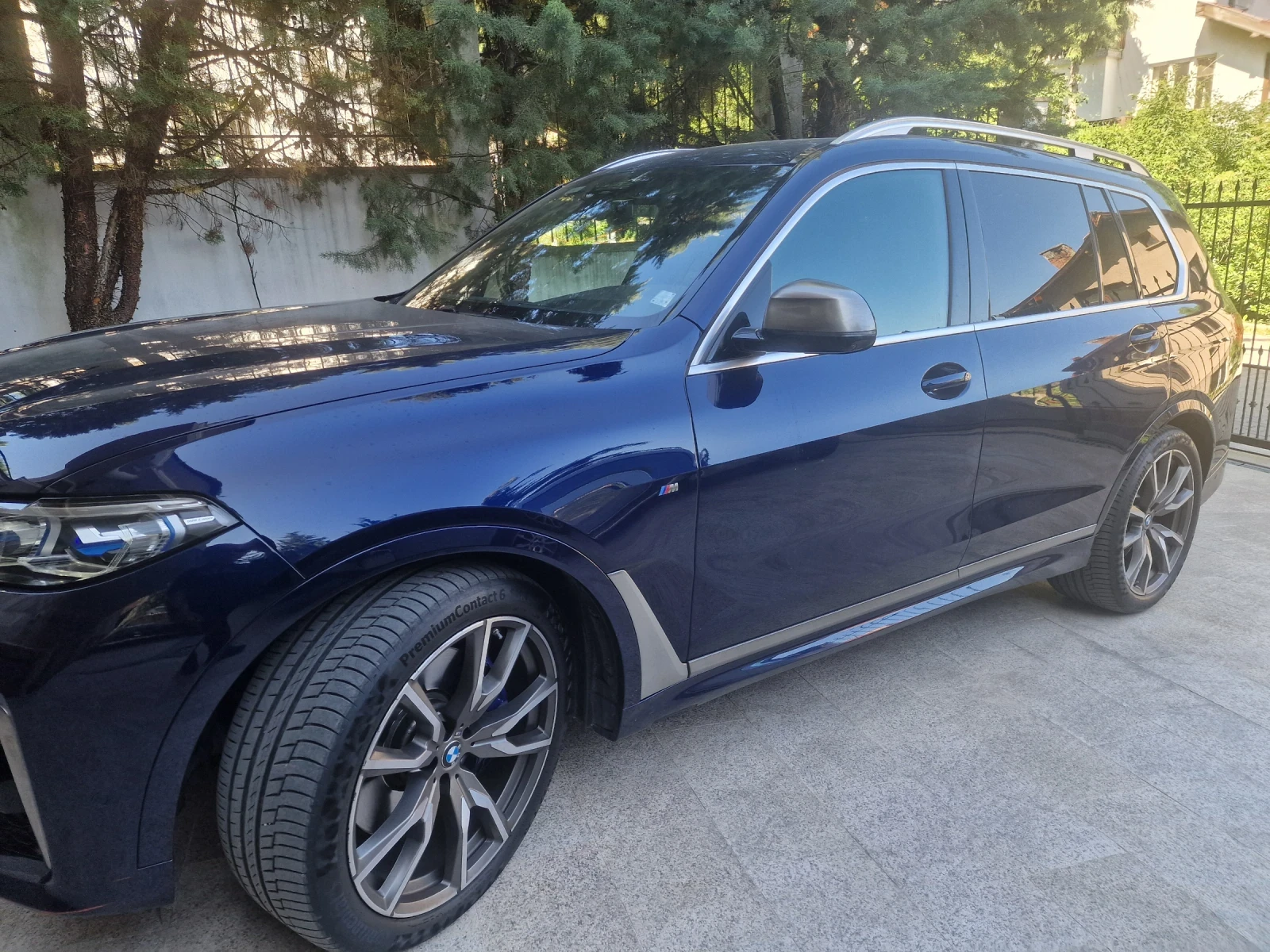 BMW X7 M50I - изображение 2