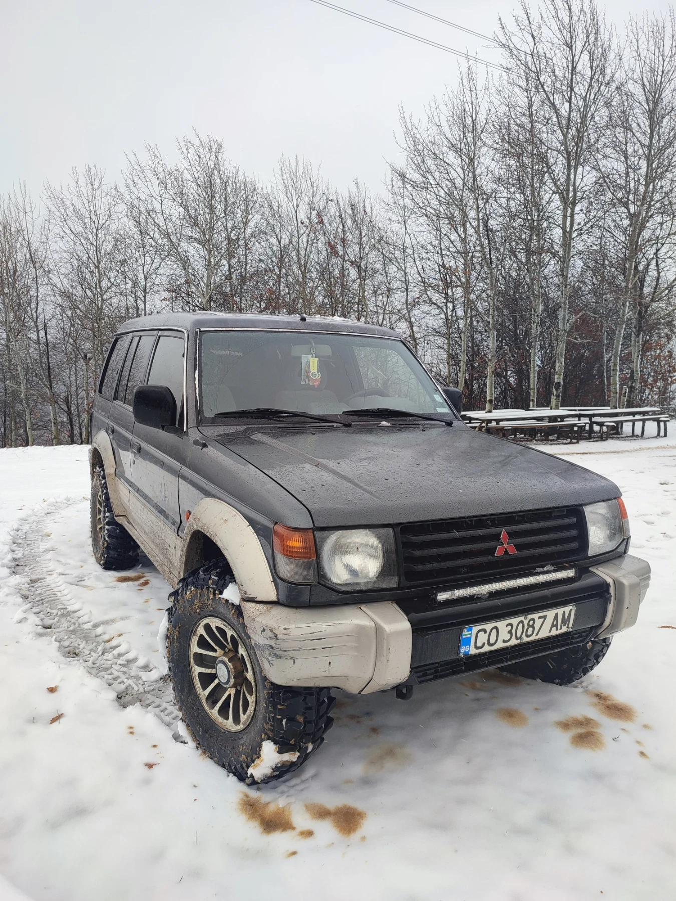 Mitsubishi Pajero 2.5 - изображение 7