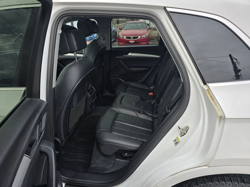 Audi Q5 * AвтоКредит * (ЦЕНА ДО БГ), снимка 16 - Автомобили и джипове - 54333188