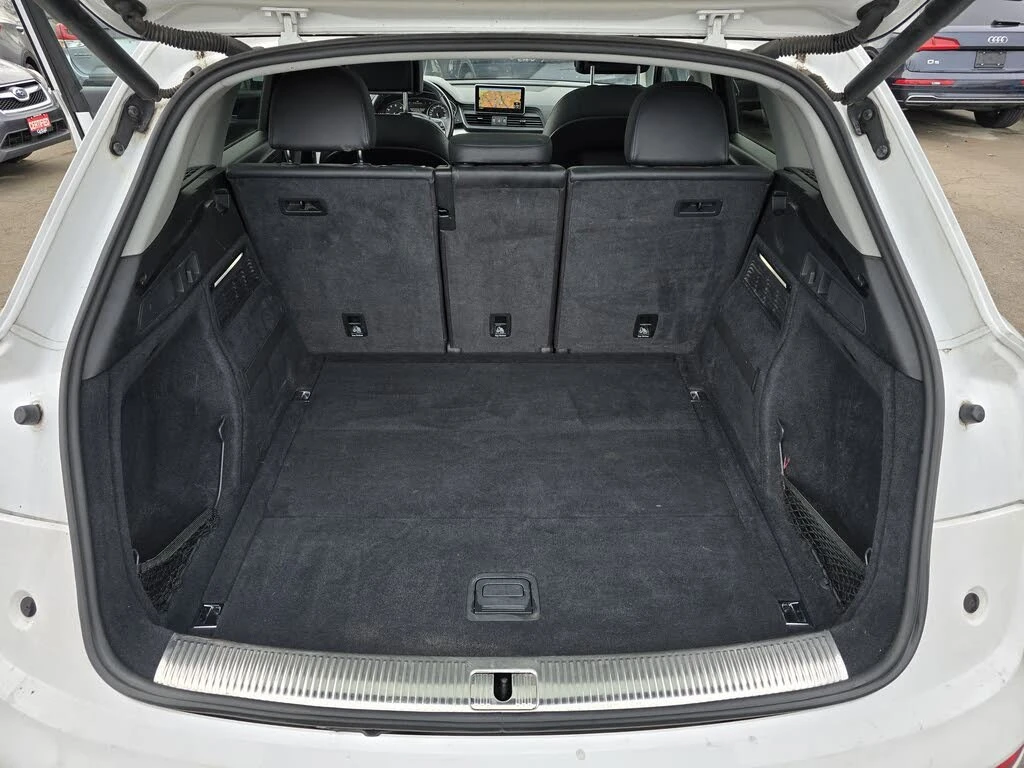 Audi Q5 * AвтоКредит * (ЦЕНА ДО БГ), снимка 17 - Автомобили и джипове - 54333188