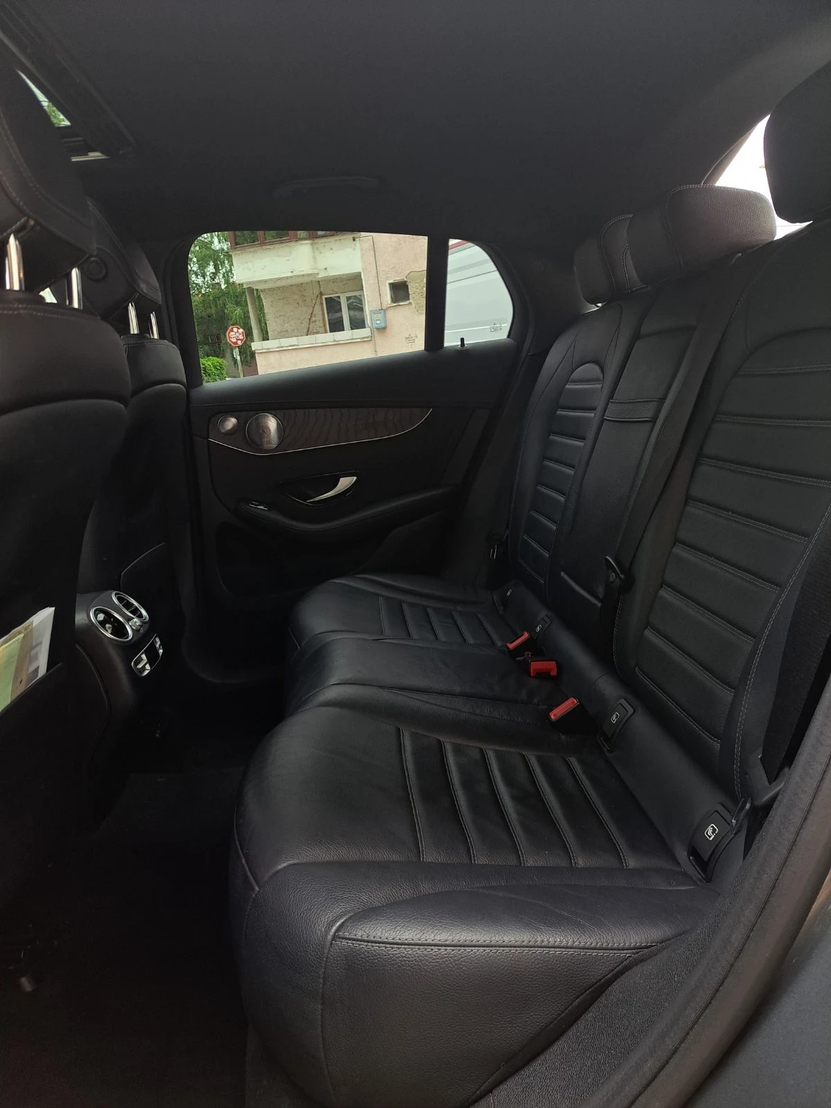 Mercedes-Benz GLC 300, снимка 12 - Автомобили и джипове - 54730424