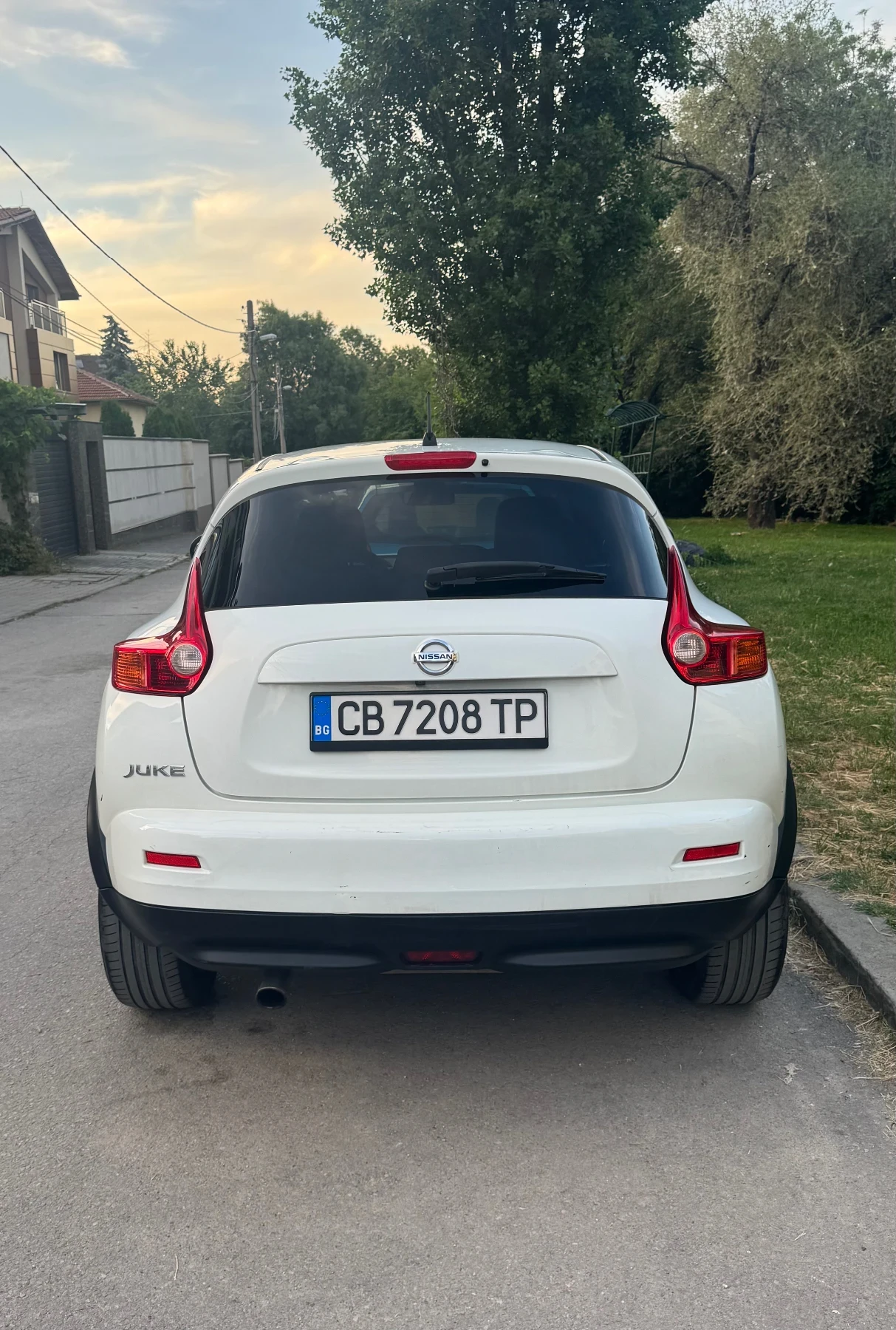 Nissan Juke, снимка 5 - Автомобили и джипове - 55149236