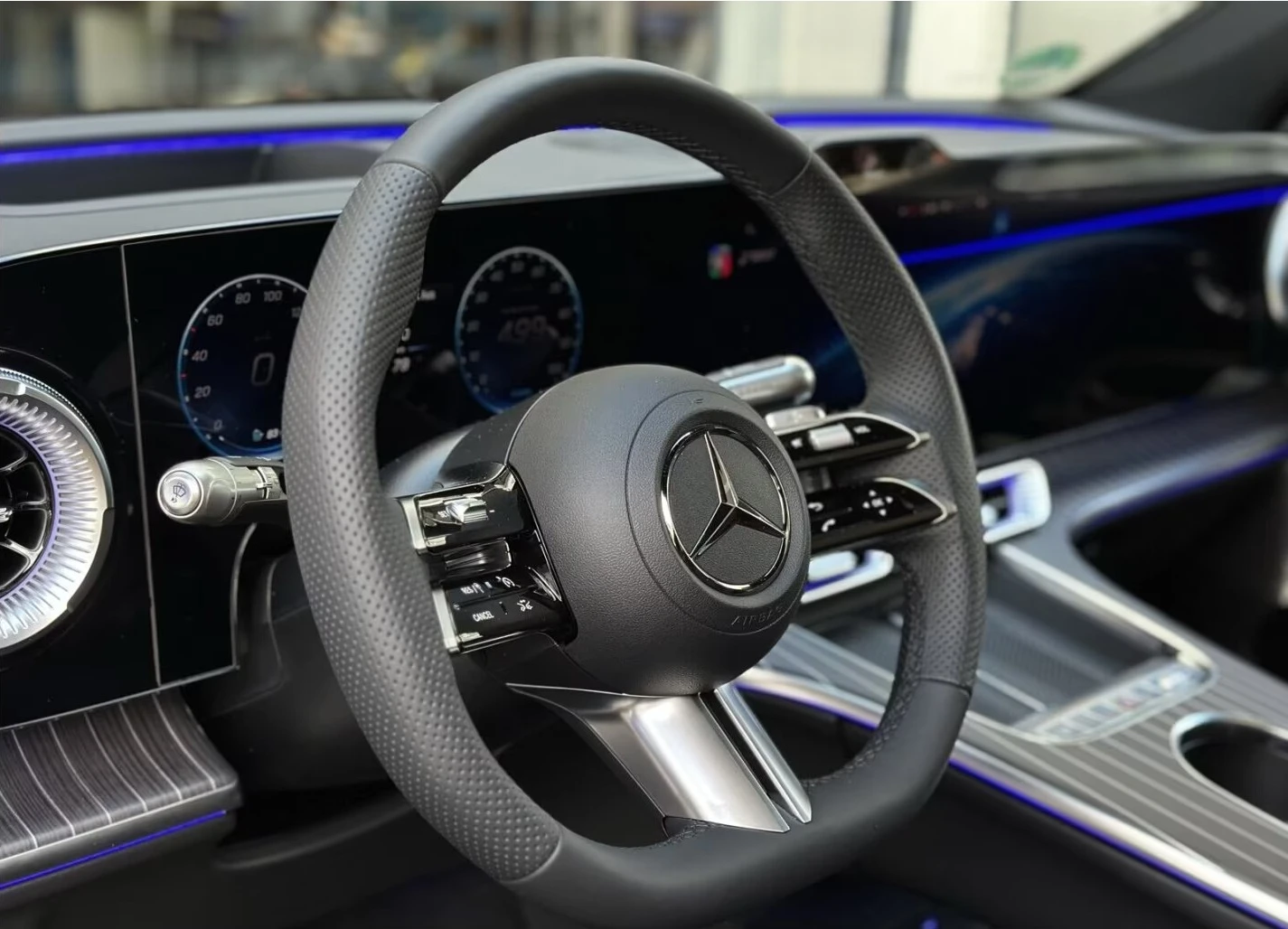 Mercedes-Benz GLC 400 AMG 4M AIR HyperScreen KeyGO 360KAM Pano HuD AHK