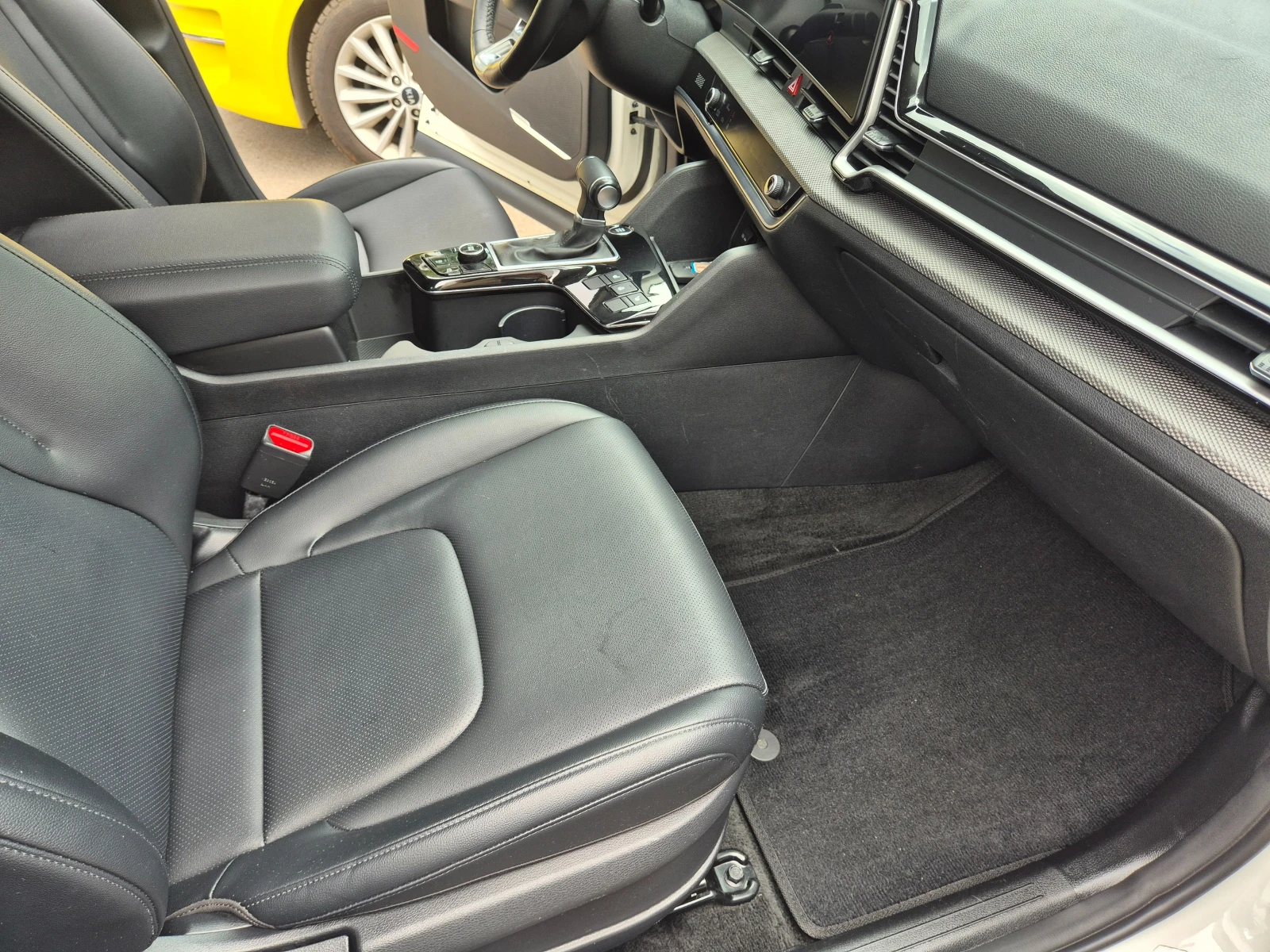 Kia Sportage 1.6 T 180 к.с. 4x2 наличен в БГ, снимка 7 - Автомобили и джипове - 55429290