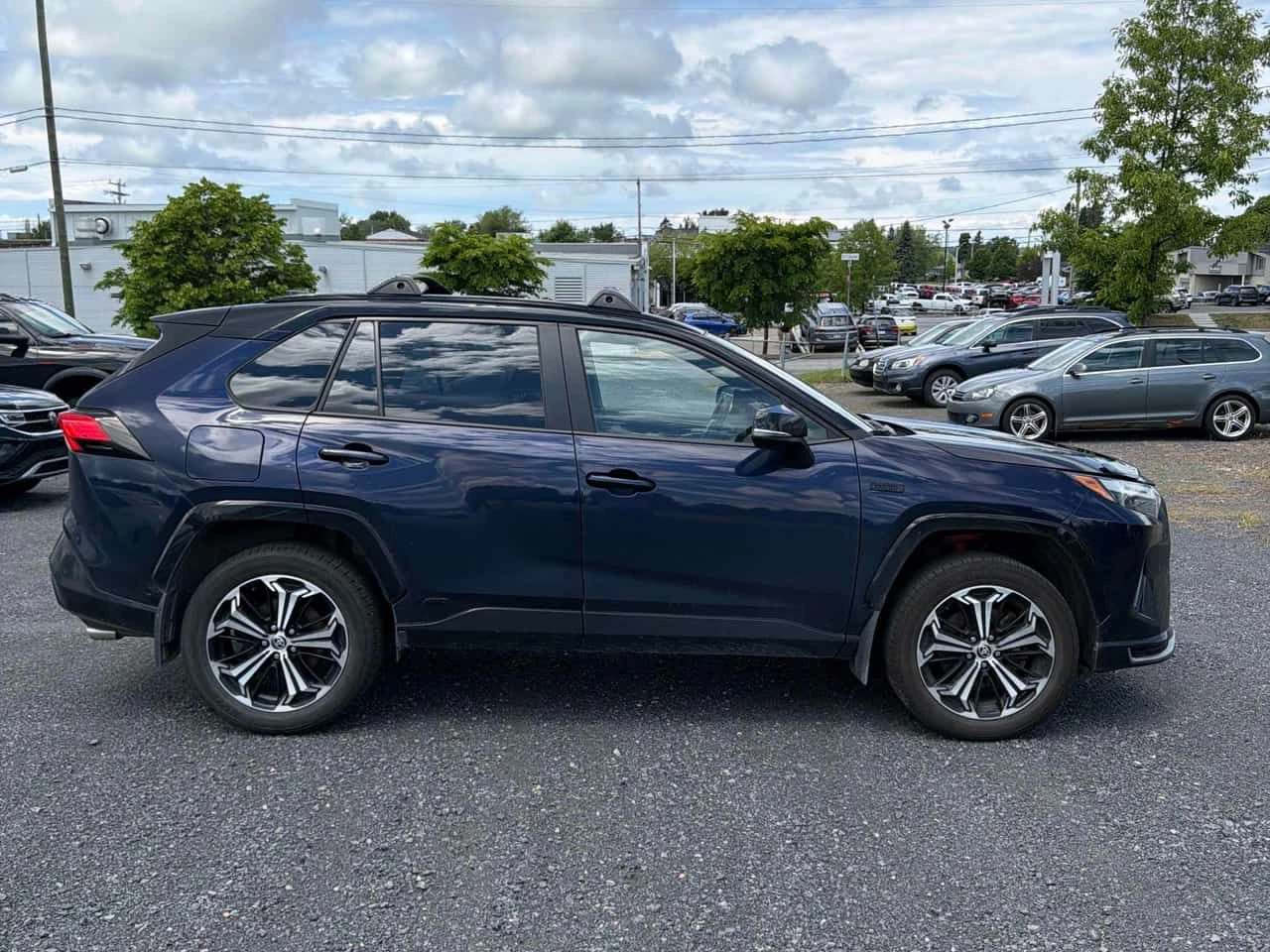 Toyota Rav4 XSE AWD | CARFAX | АВТОКРЕДИТ БЕЗ ПЪРВОНАЧАЛНА , снимка 4 - Автомобили и джипове - 55545809